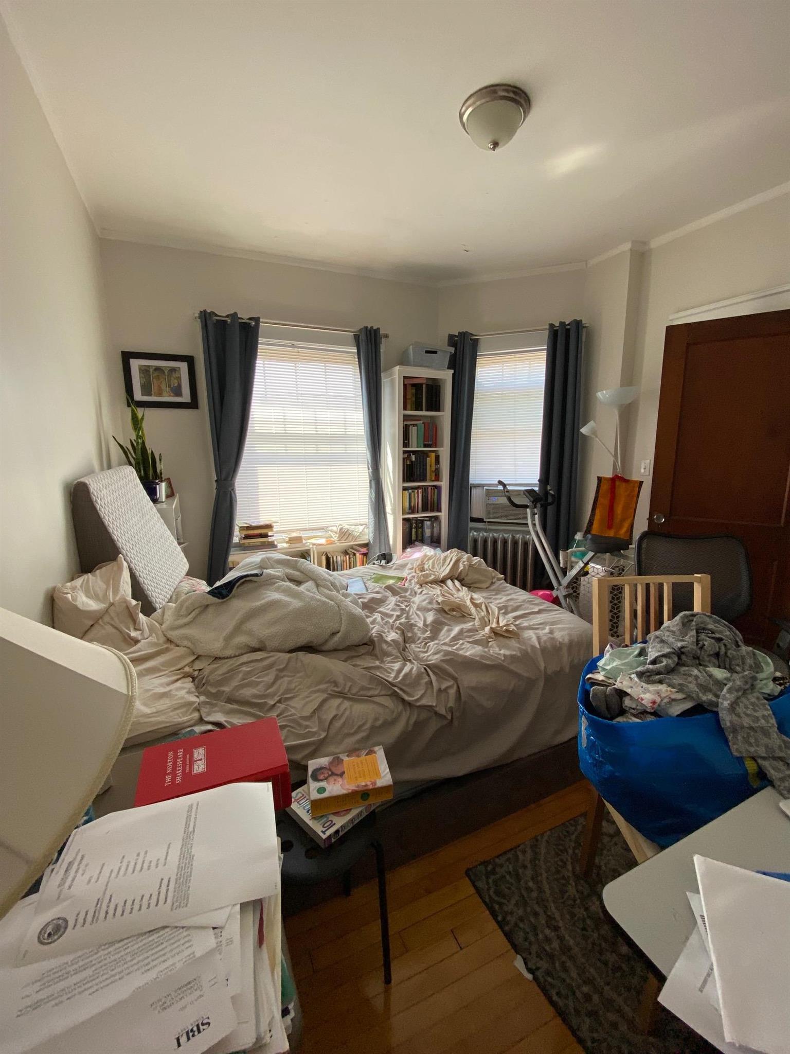 3 Linnaean St, Cambridgeport