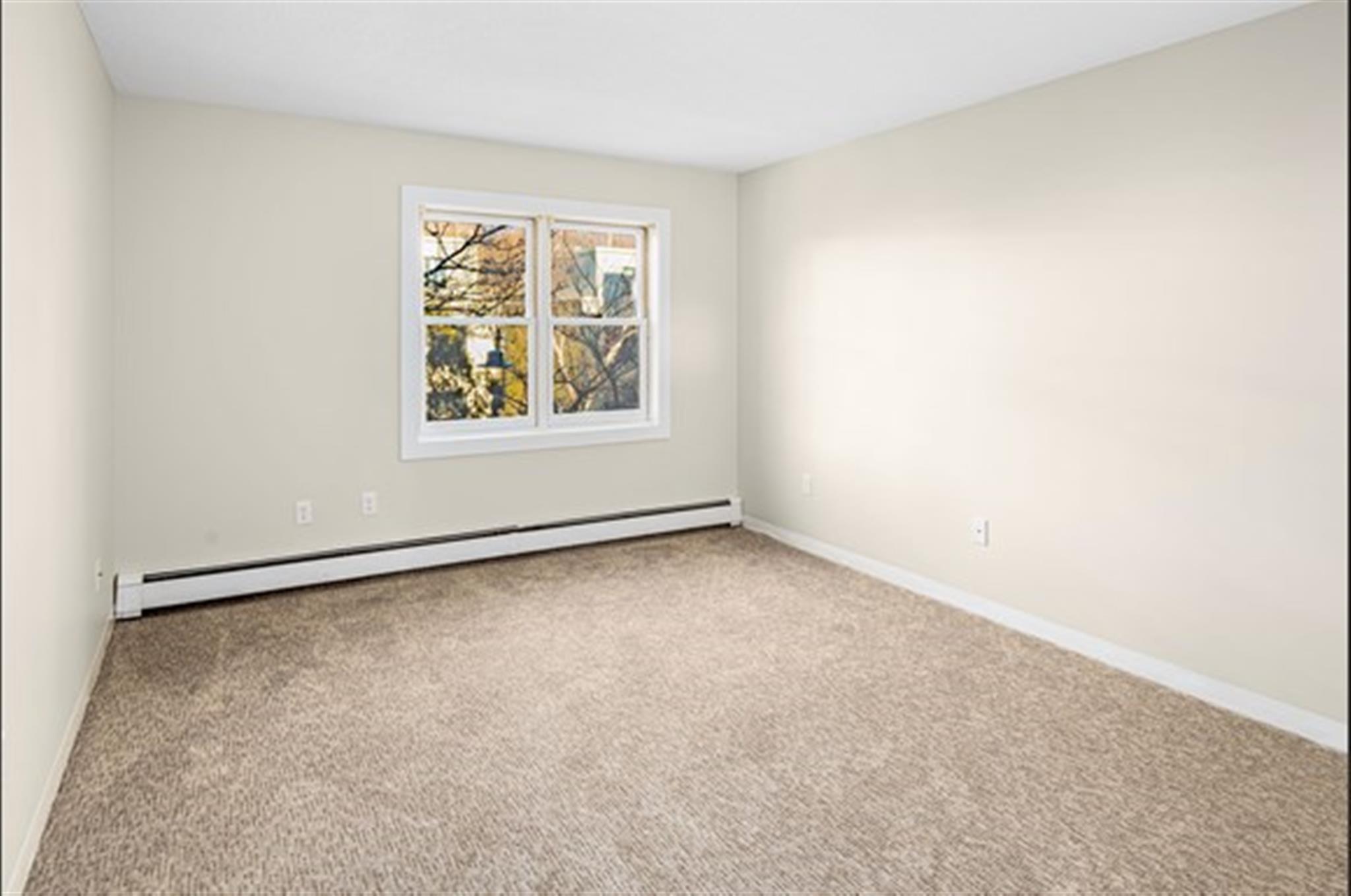 119 Pacific St, Central Square