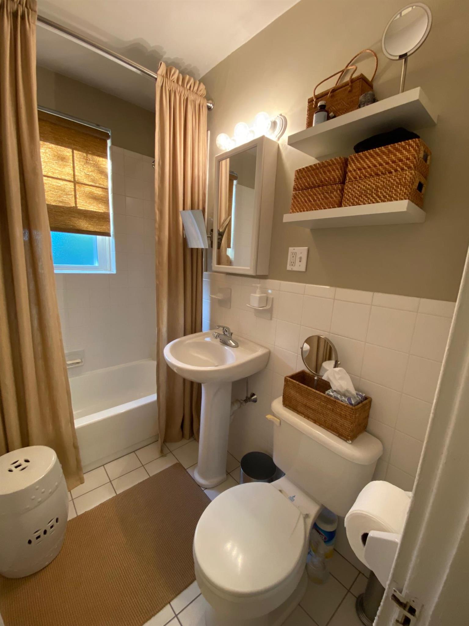 11 Ellery St, Harvard Square