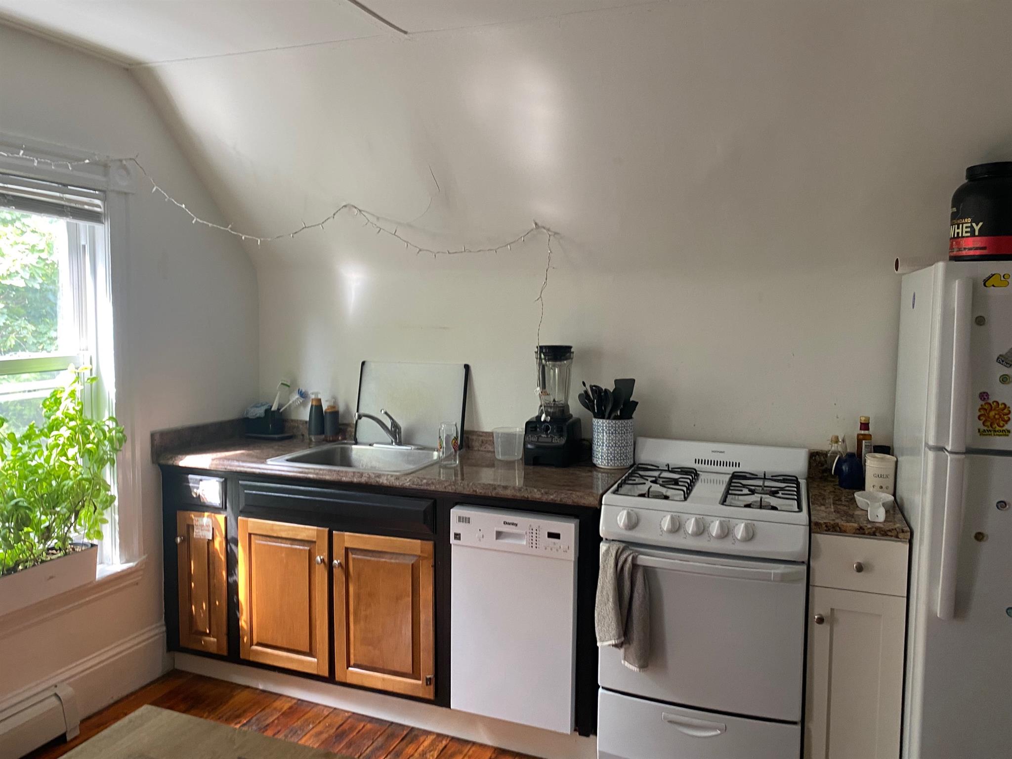 92 Morrison Ave, Davis Square