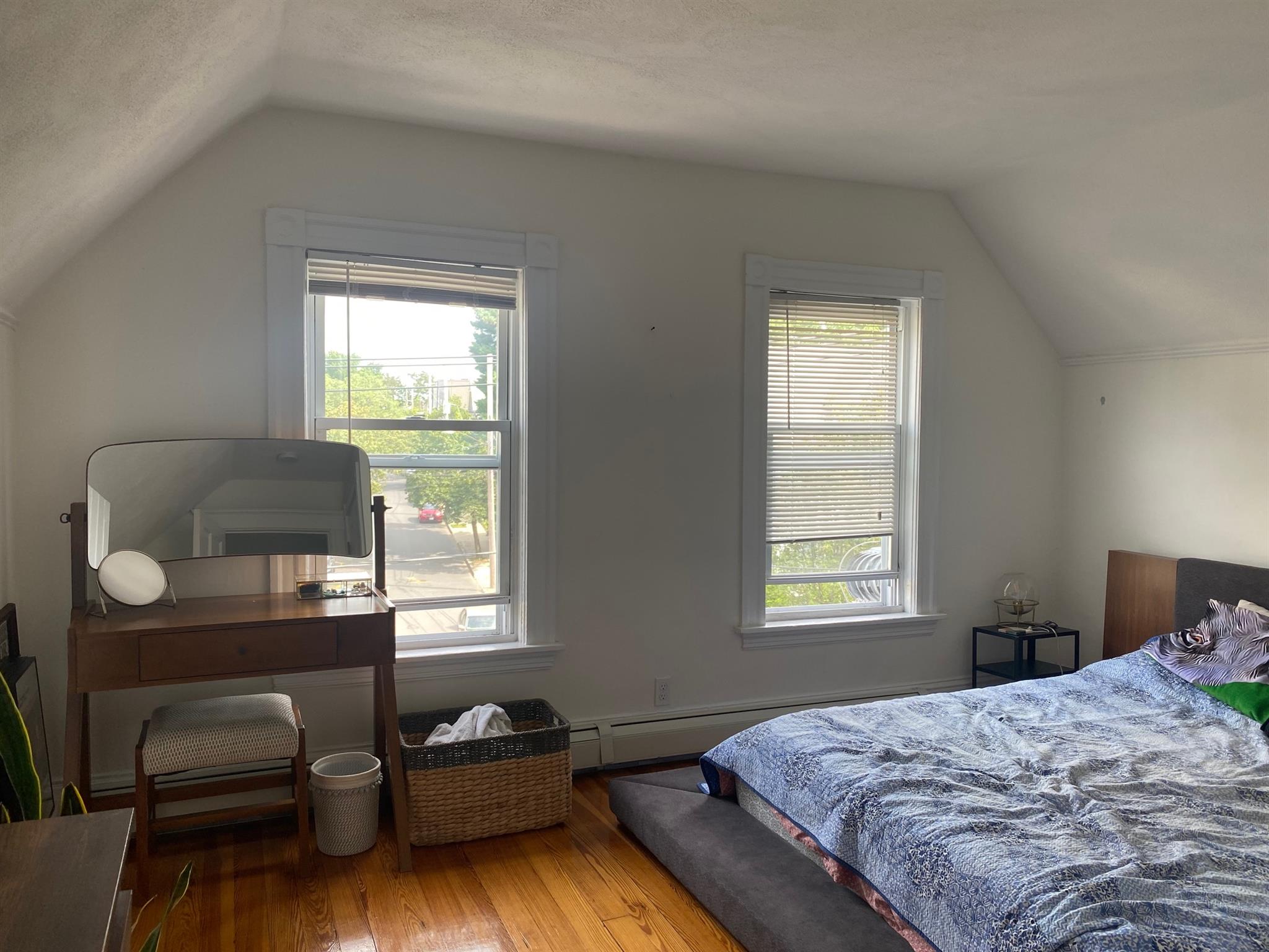 94 Morrison Ave, Davis Square