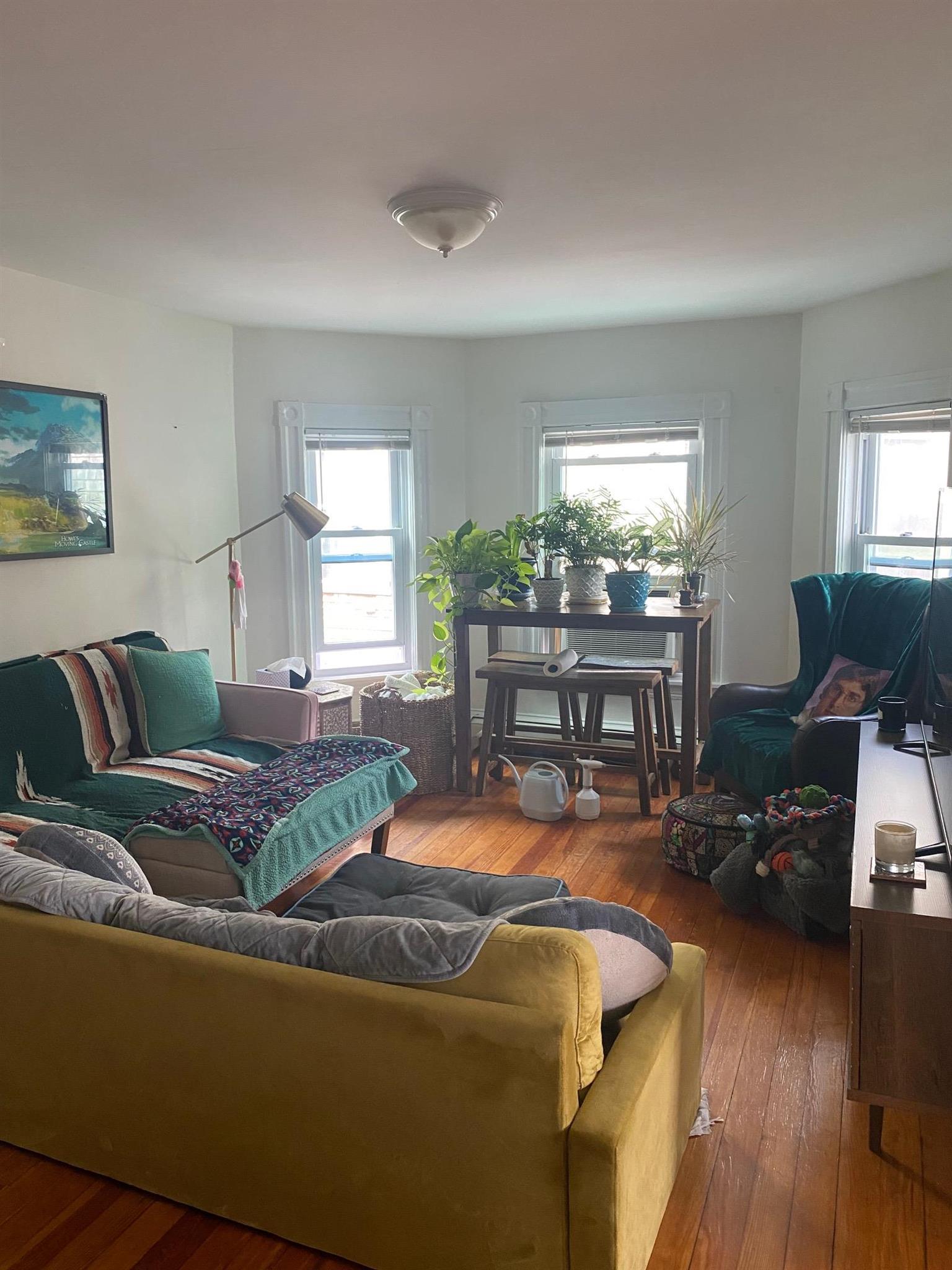 92 Morrison Ave, Davis Square