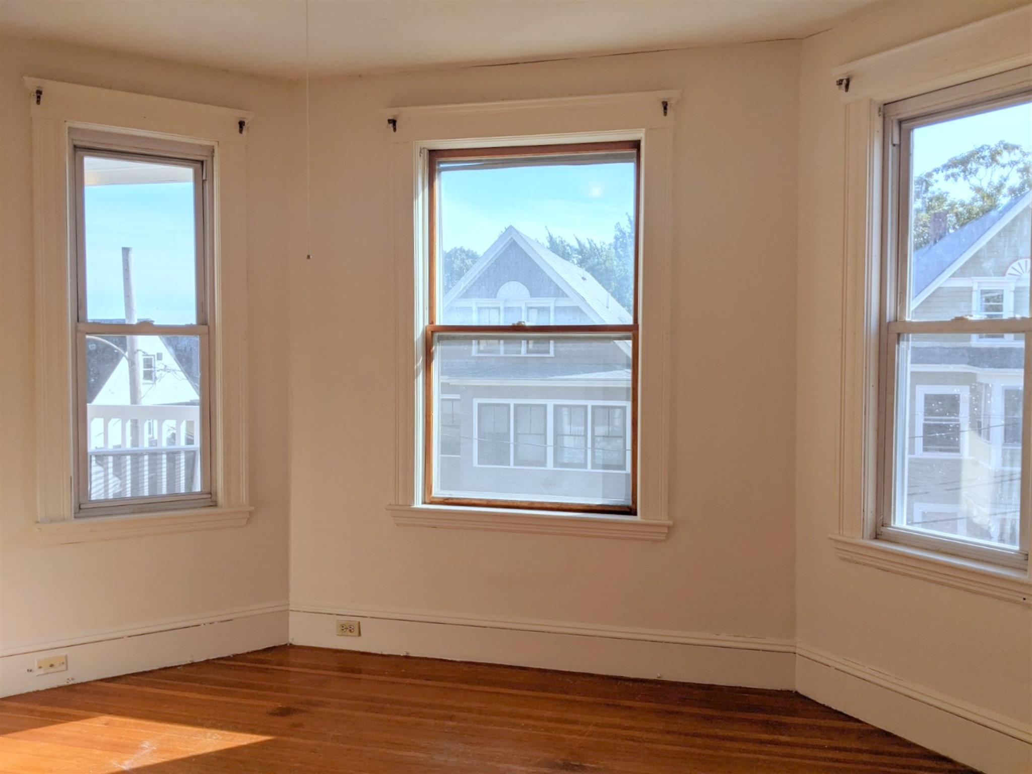 9 Cleveland St, Porter Square