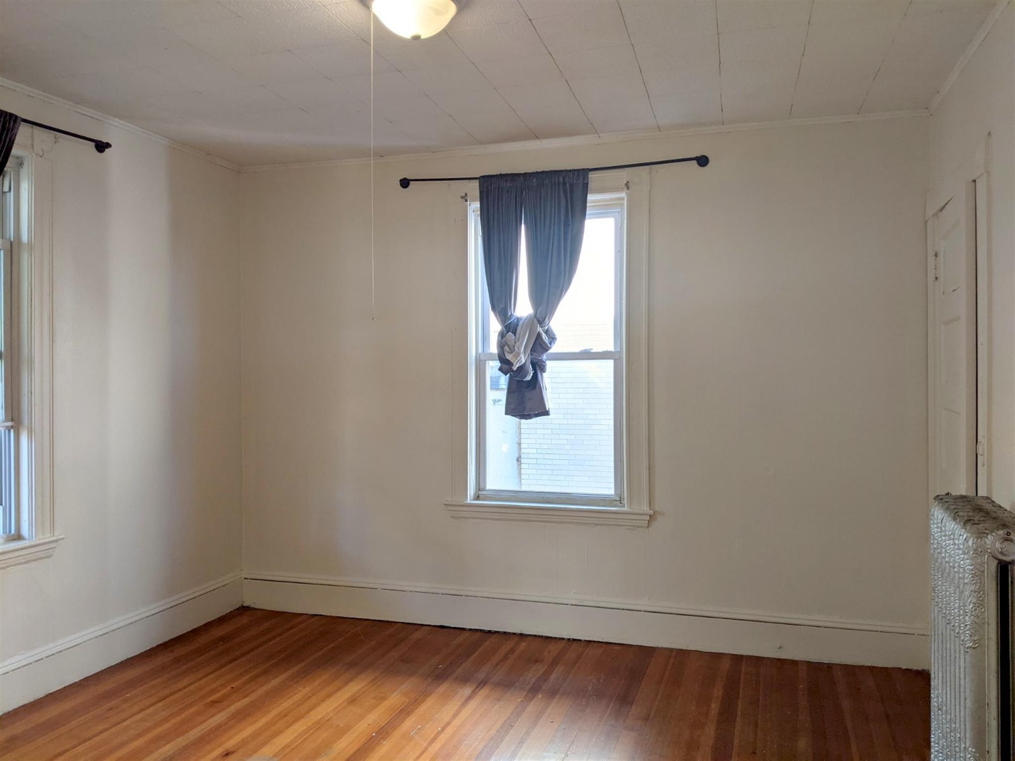 9 Cleveland St, Porter Square