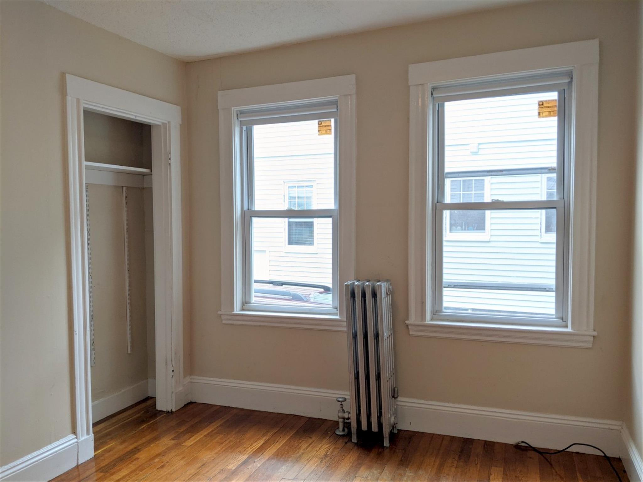 25 Boulevard Rd, Arlington