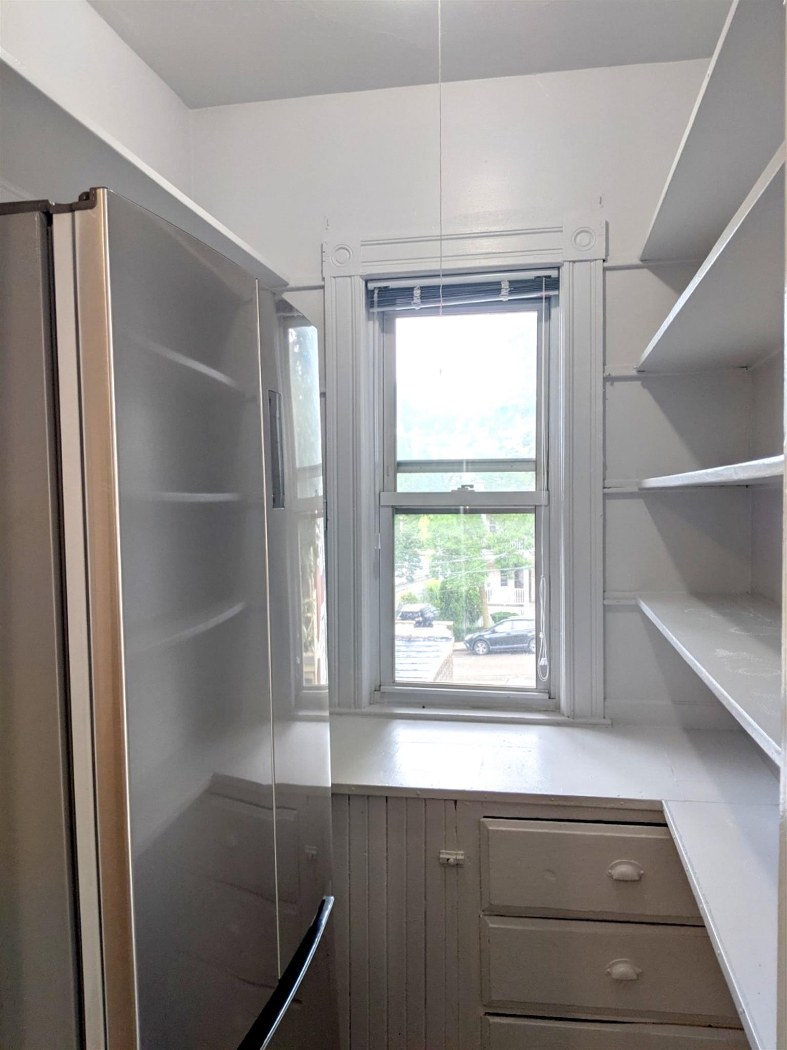 14 Belknap St, Teele Square