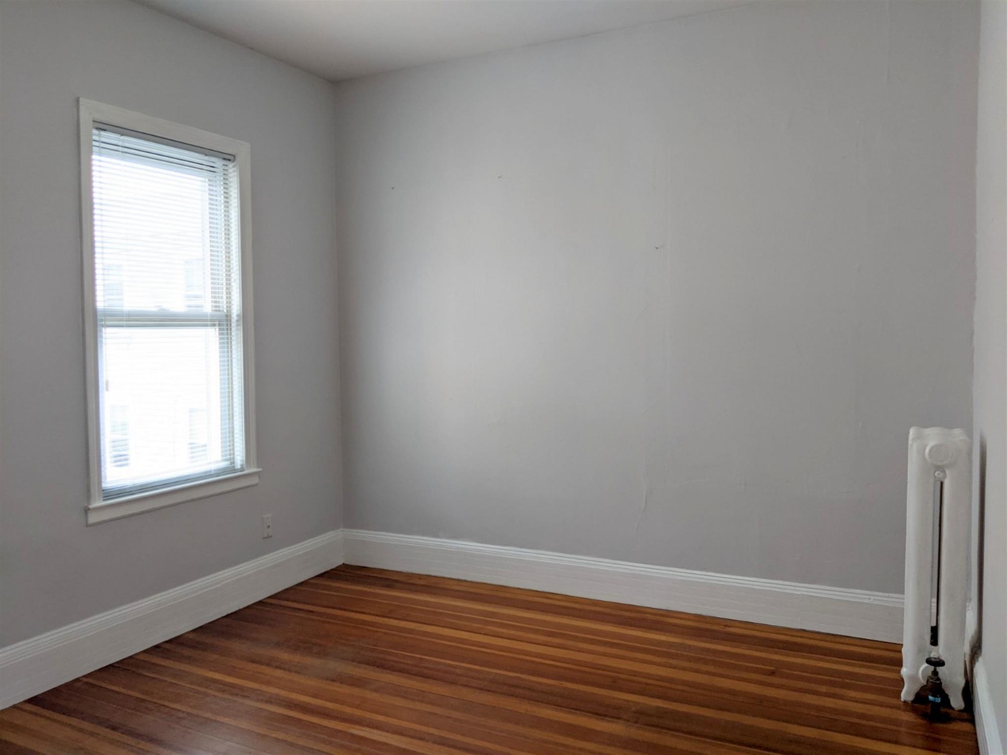 14 Belknap St, Teele Square