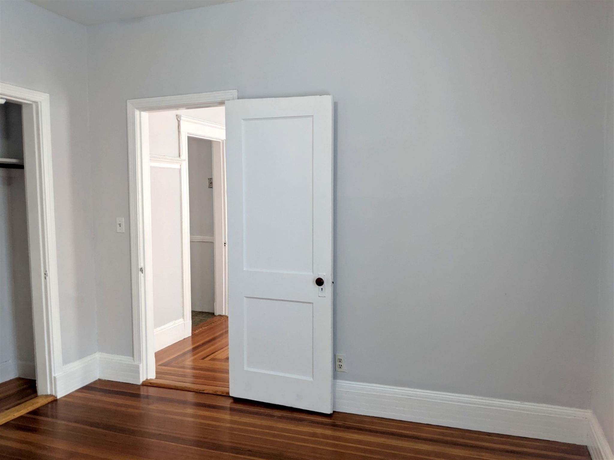 14 Belknap St, Teele Square