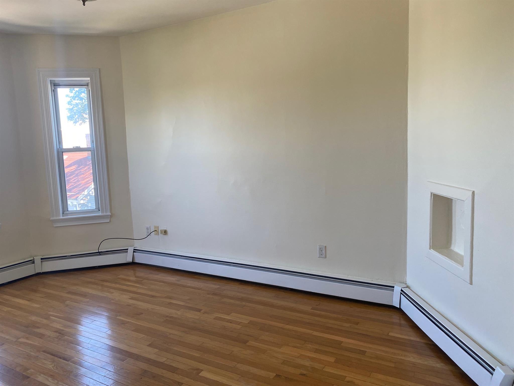 48 Porter St, East Cambridge