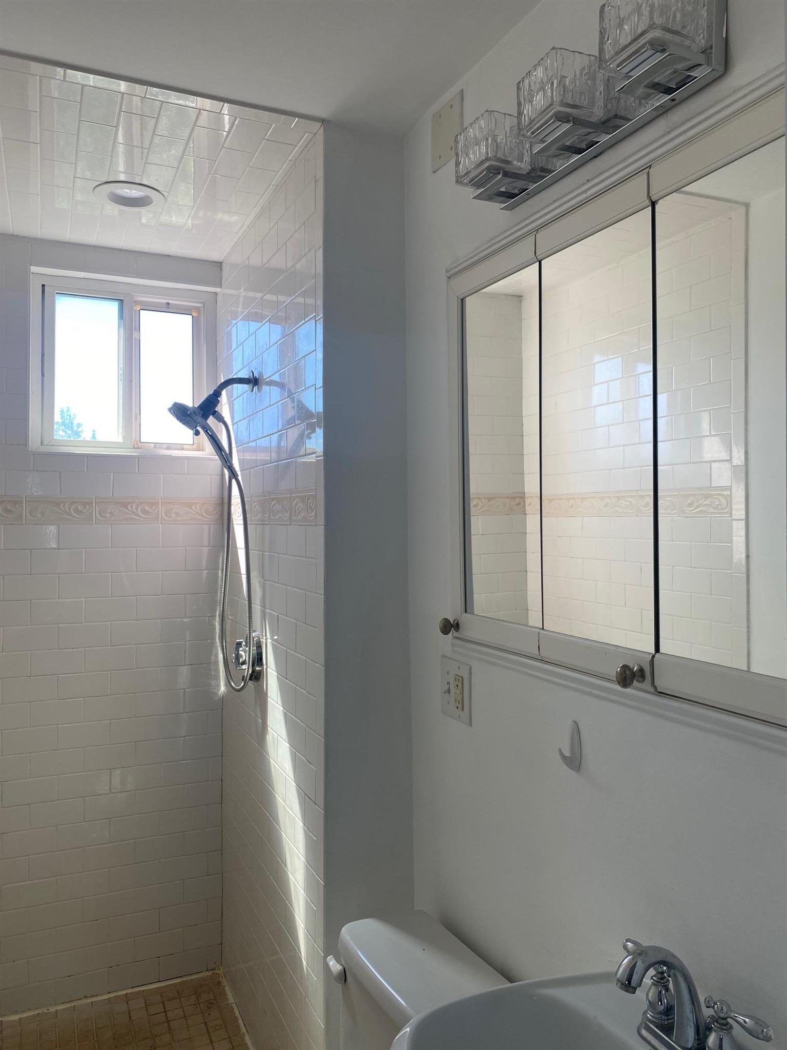 48 Porter St, East Cambridge