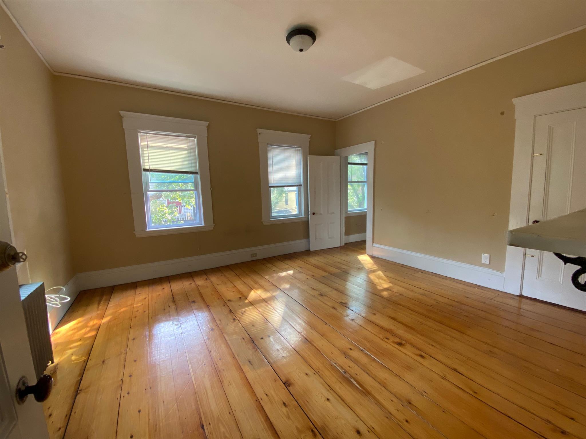 9 Worcester St, Central Square