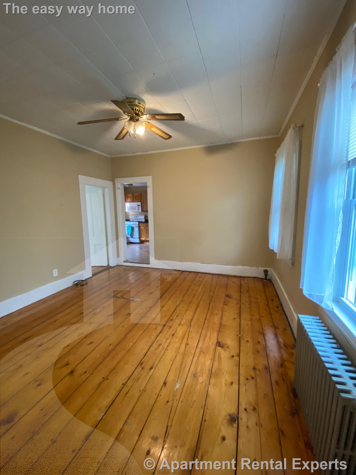 9 Worscester, Central Square