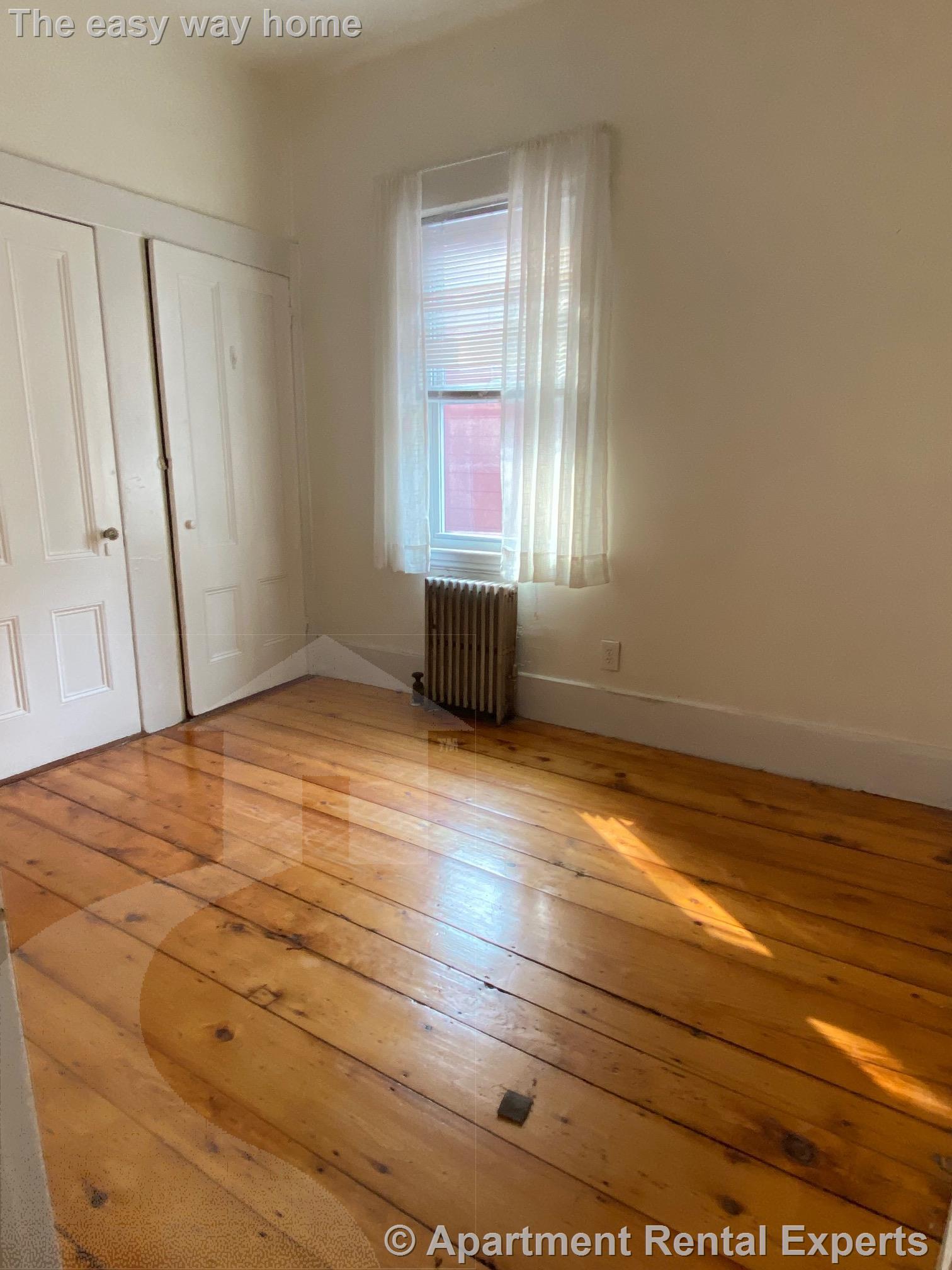 9 Worscester, Central Square