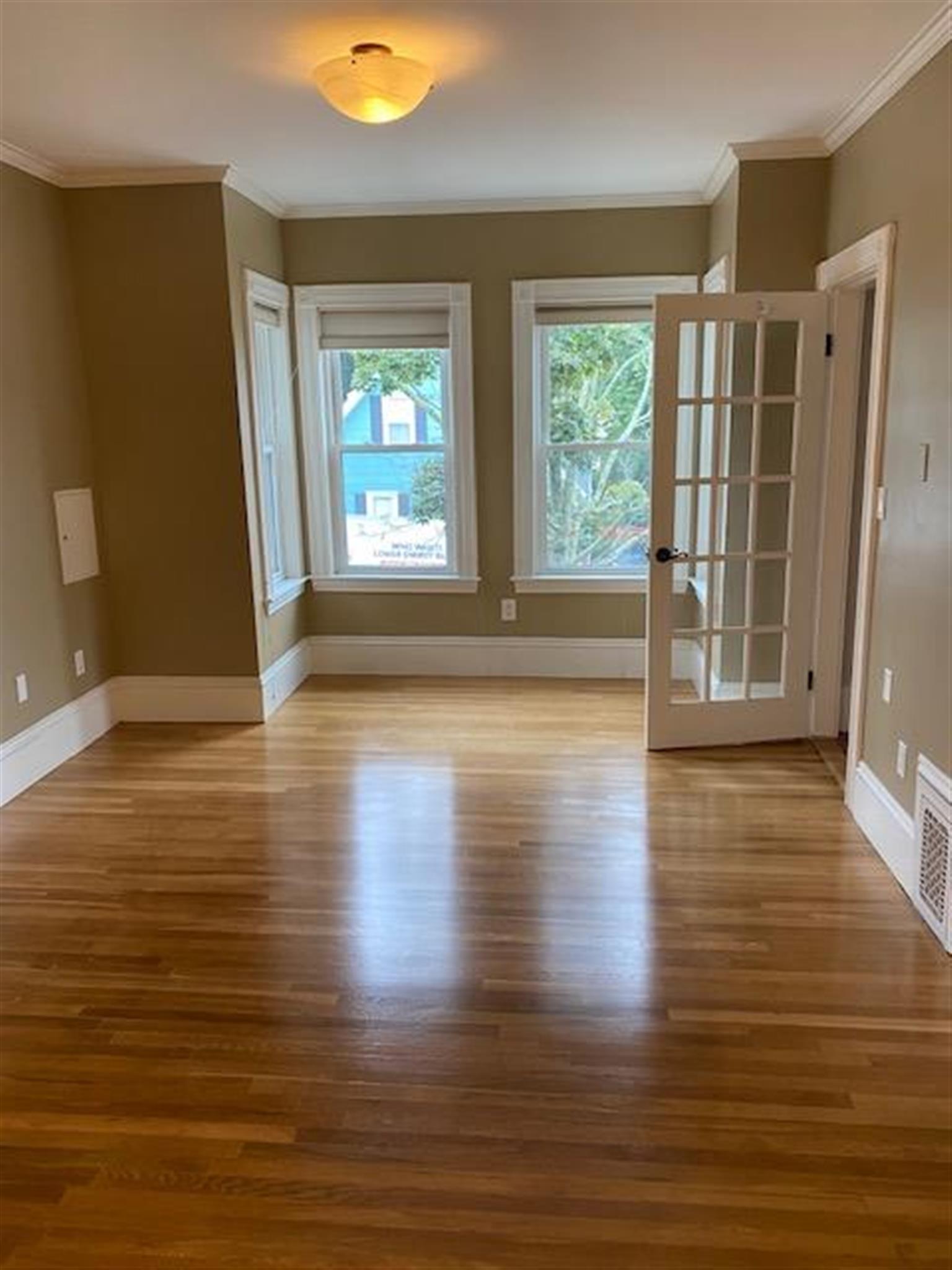 359 Highland Ave, Davis Square