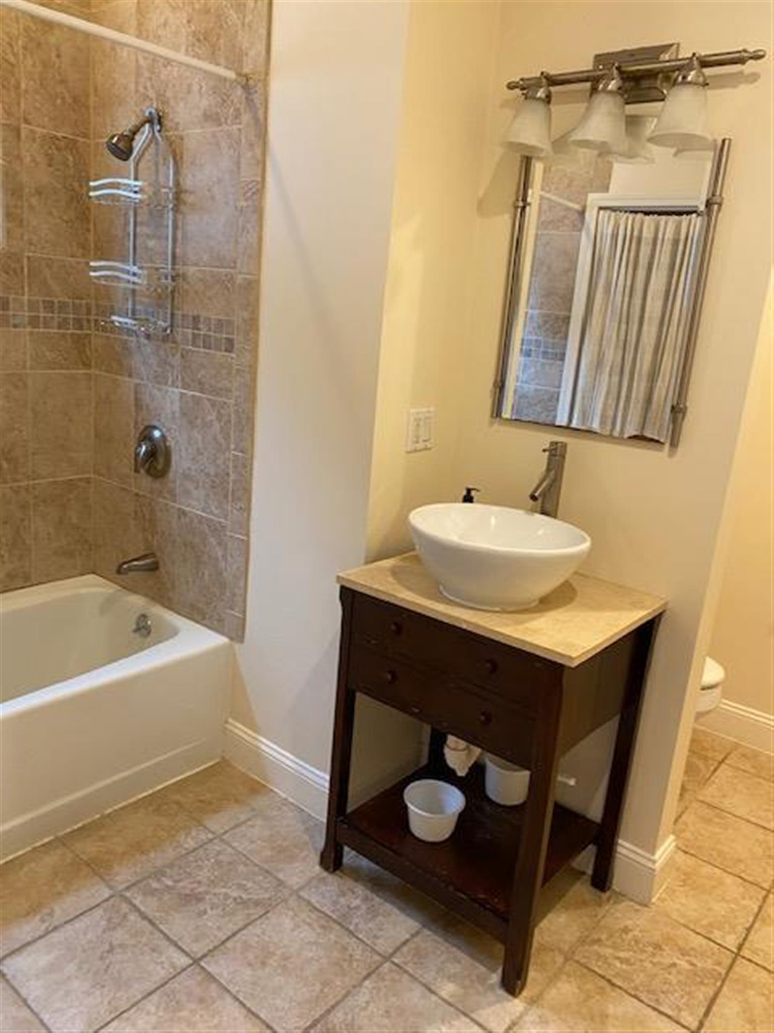 359 Highland Ave, Davis Square