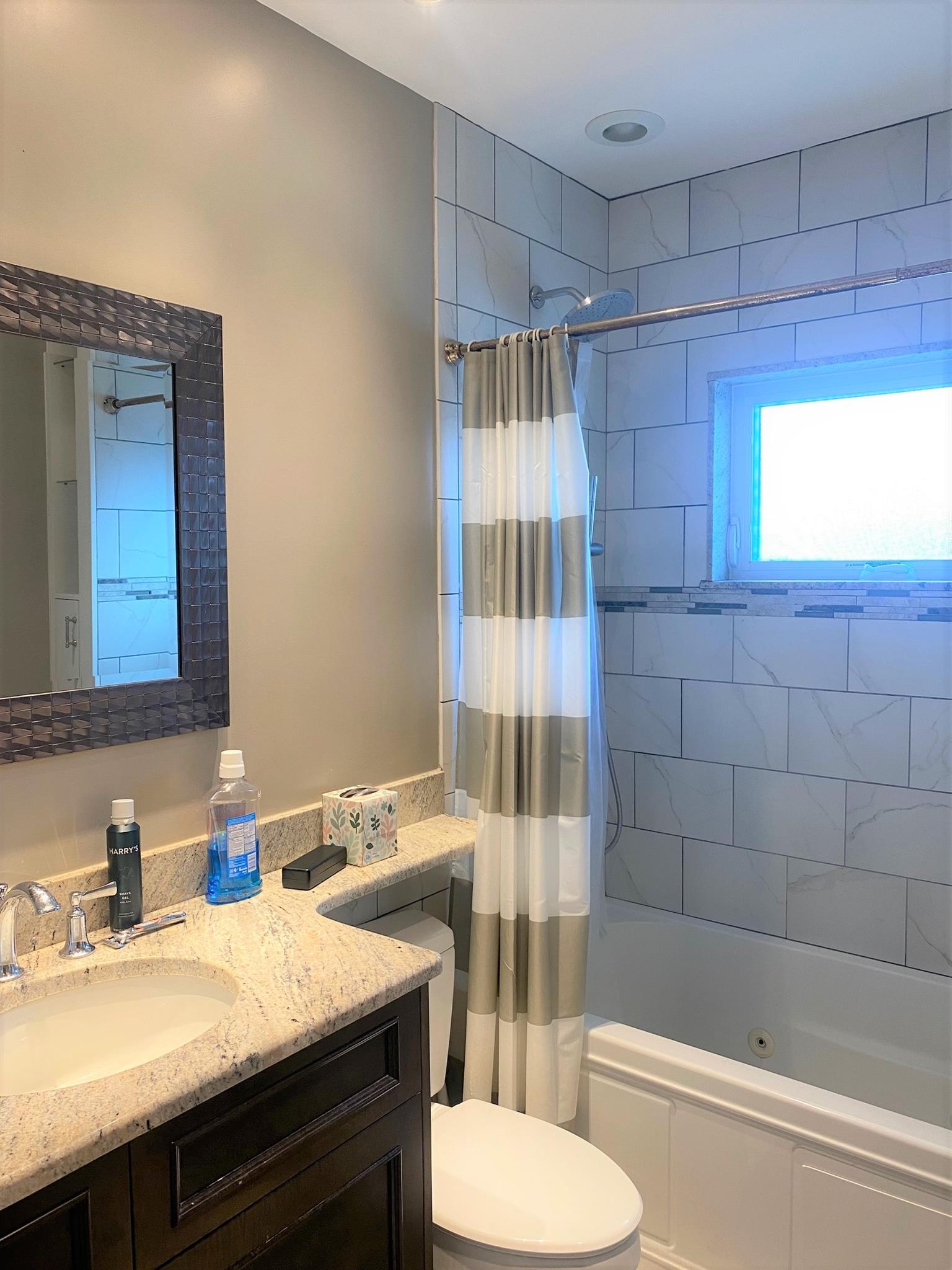 6 Meacham St, Winter Hill