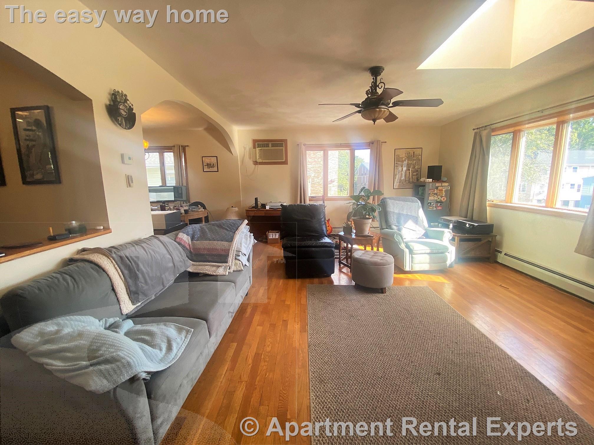 6 Meacham St, Prospect Hill