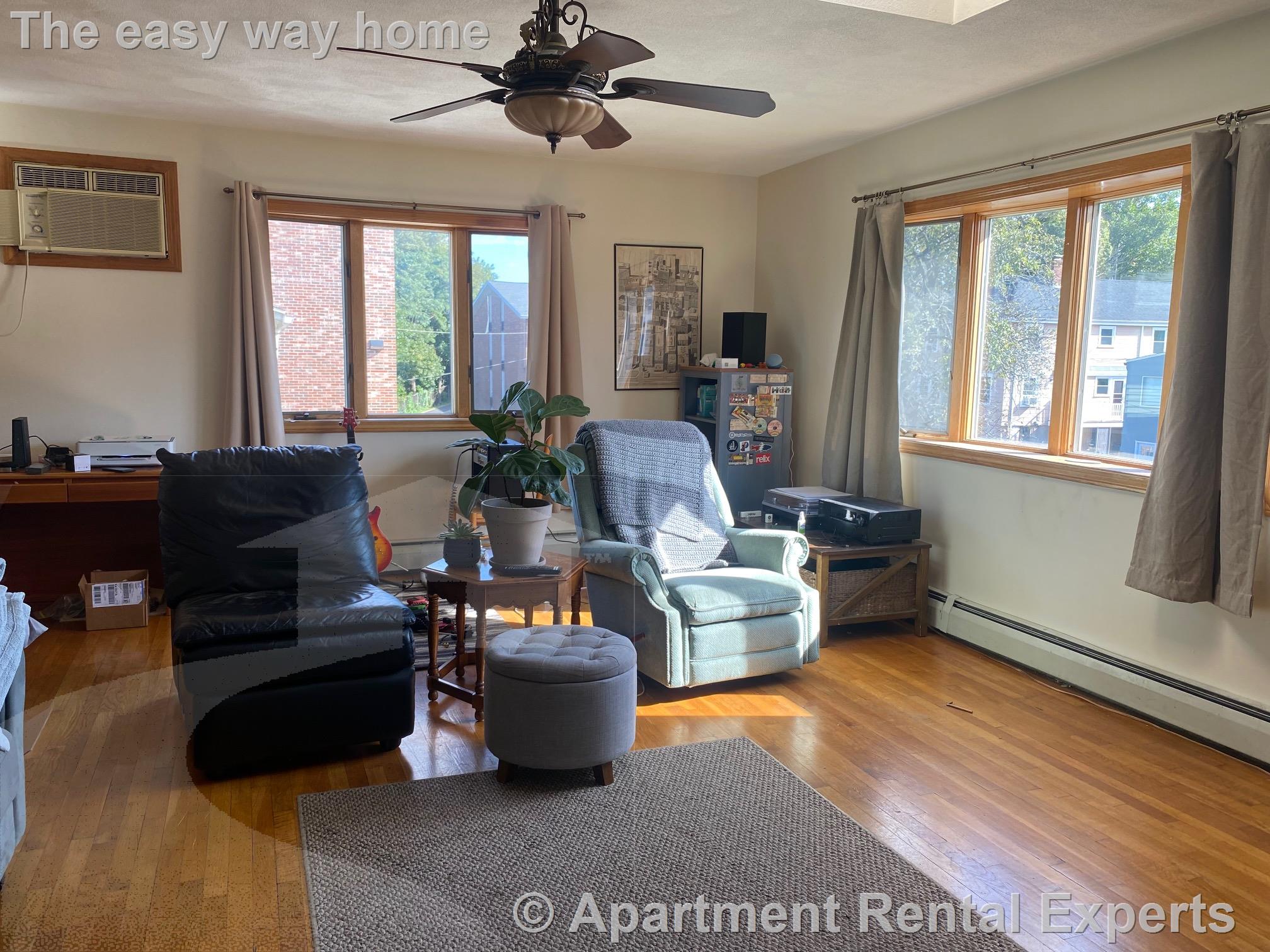 6 Meacham St, Prospect Hill