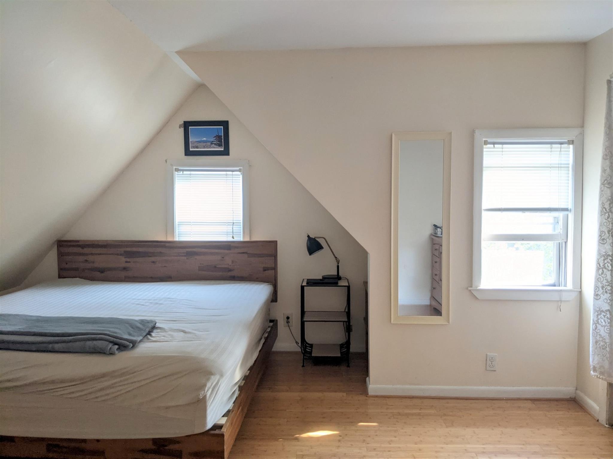 61 Newbern Ave, Medford