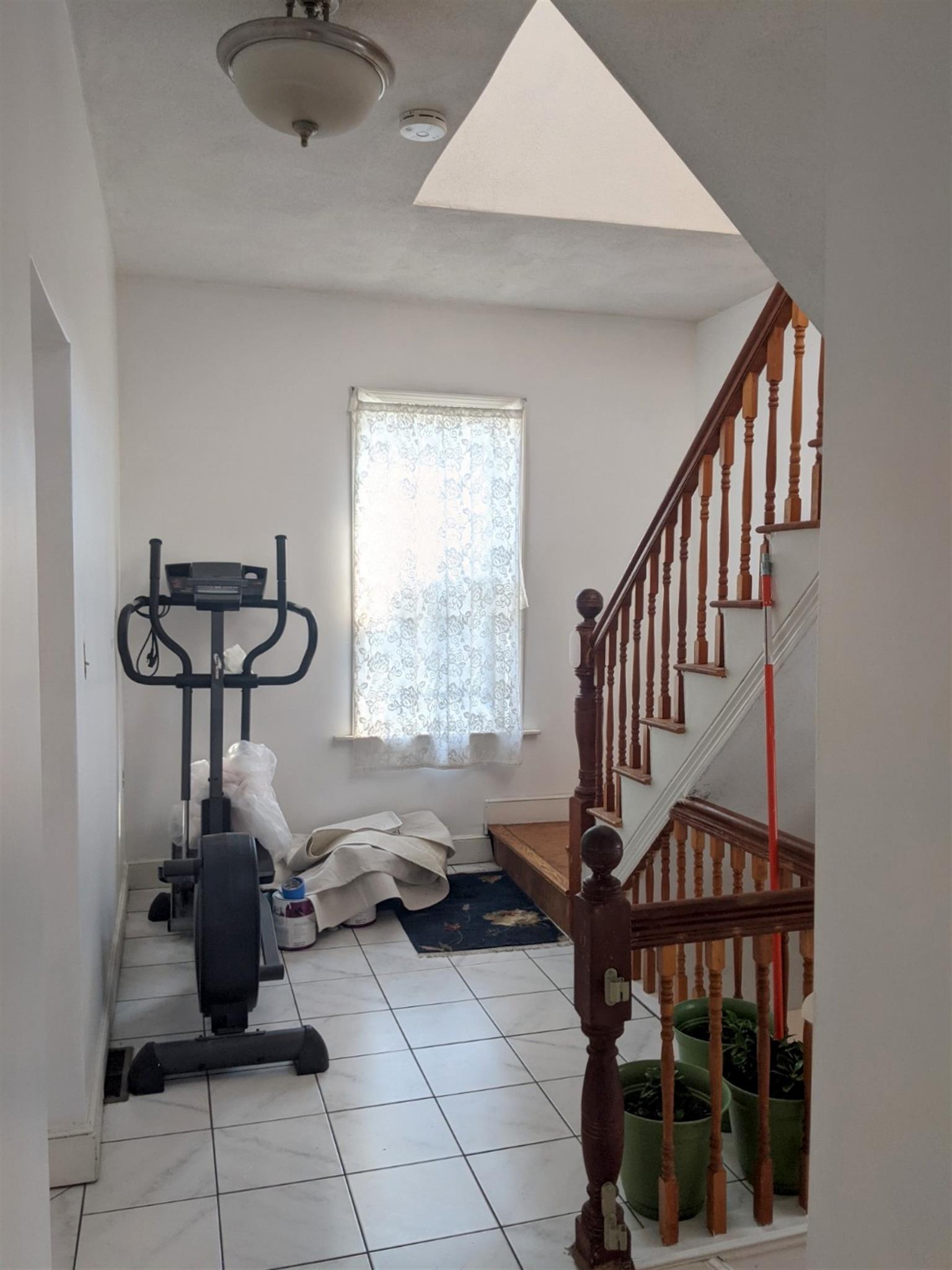 61 Newbern Ave, Medford