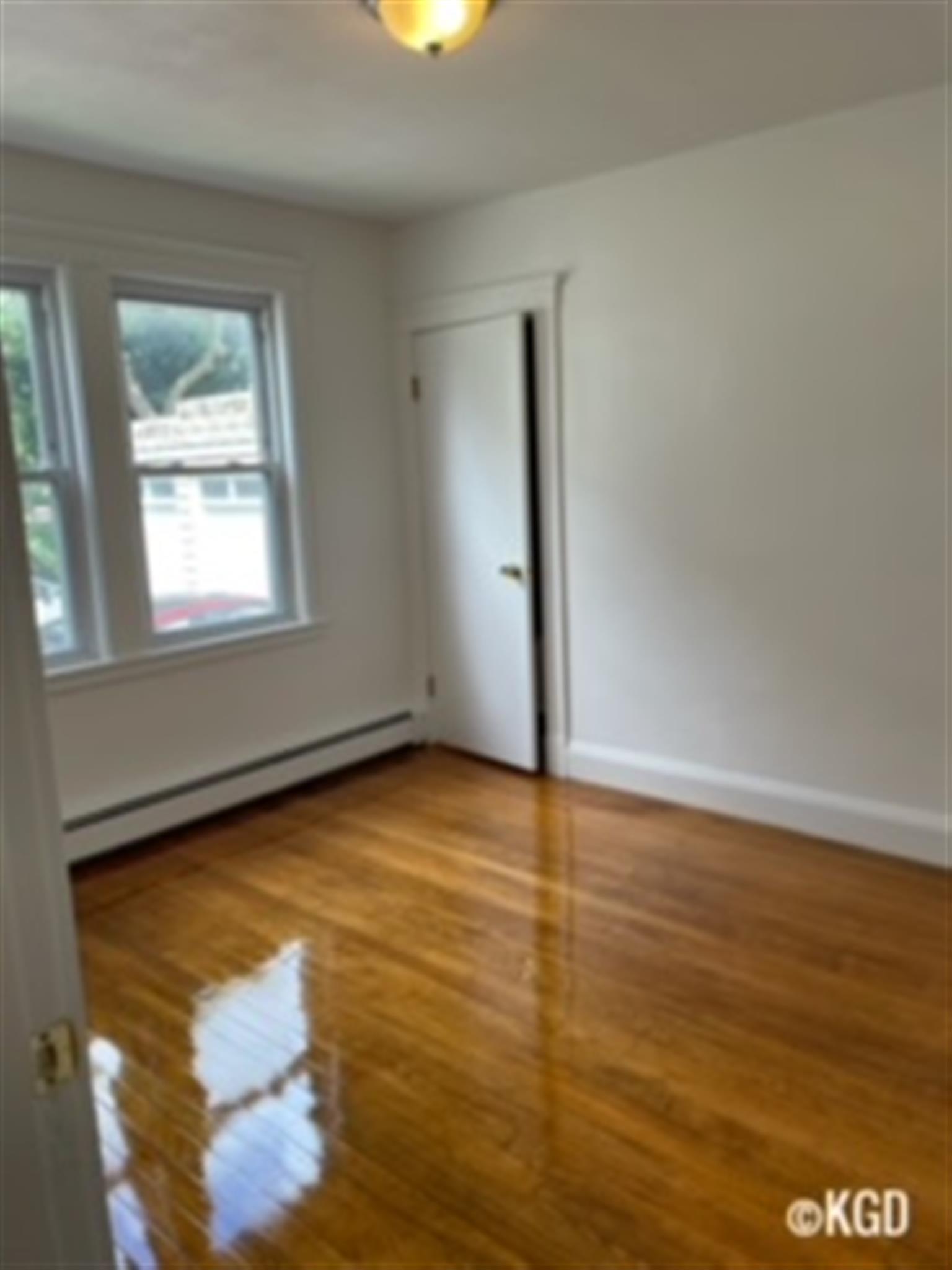 25 Conwell Ave, Davis Square