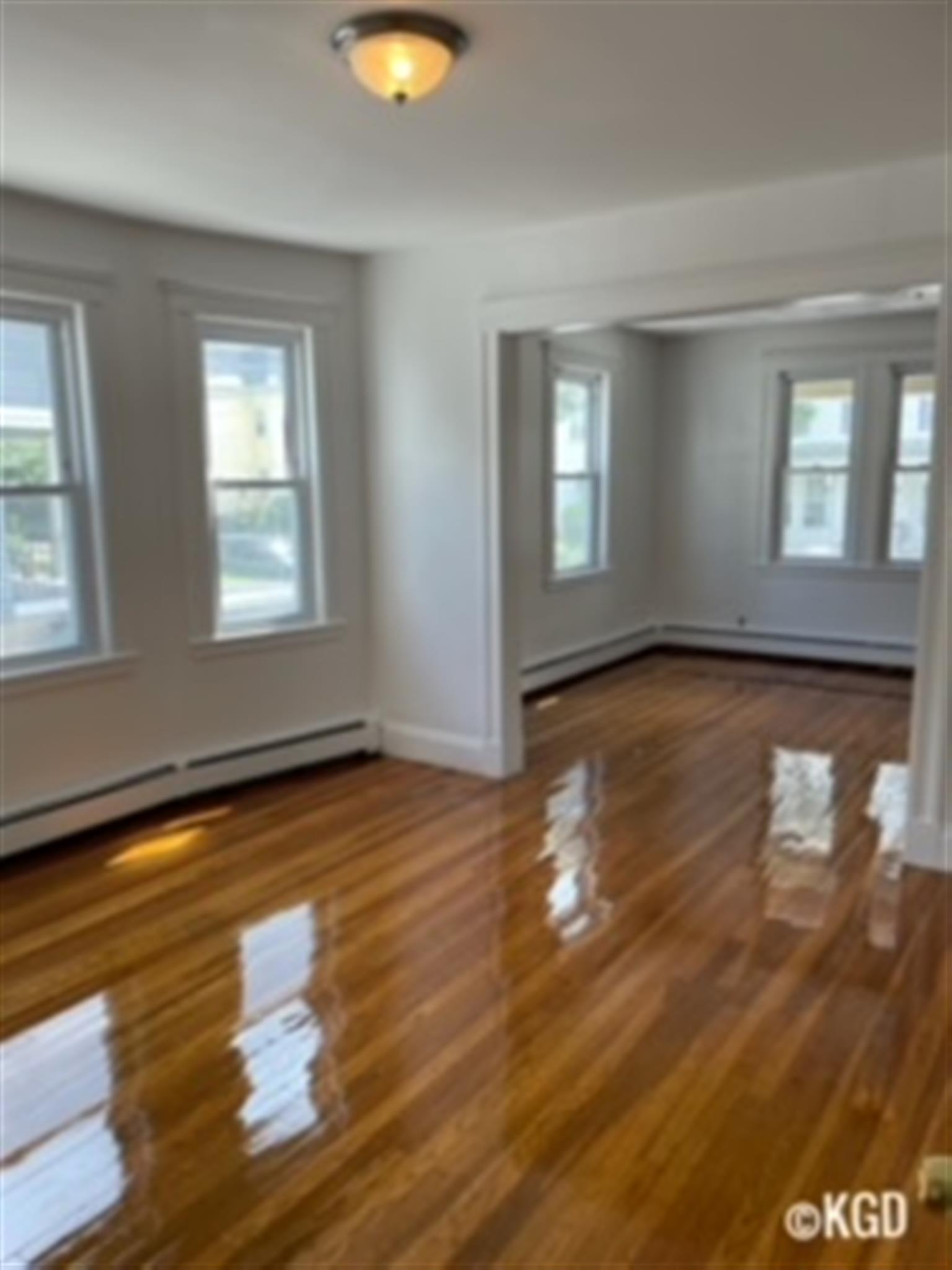 25 Conwell Ave, Davis Square