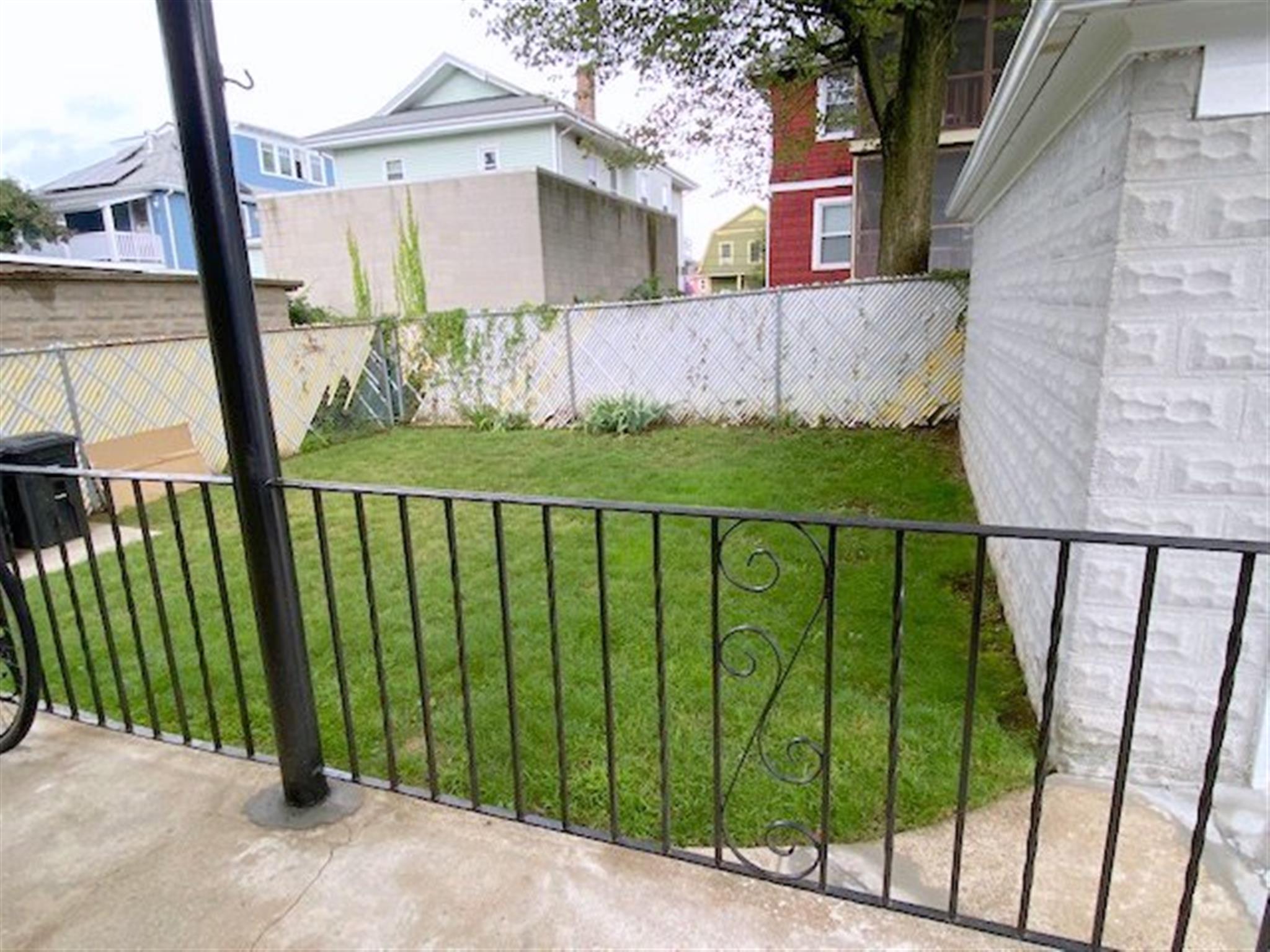 25 Conwell Ave, Teele Square