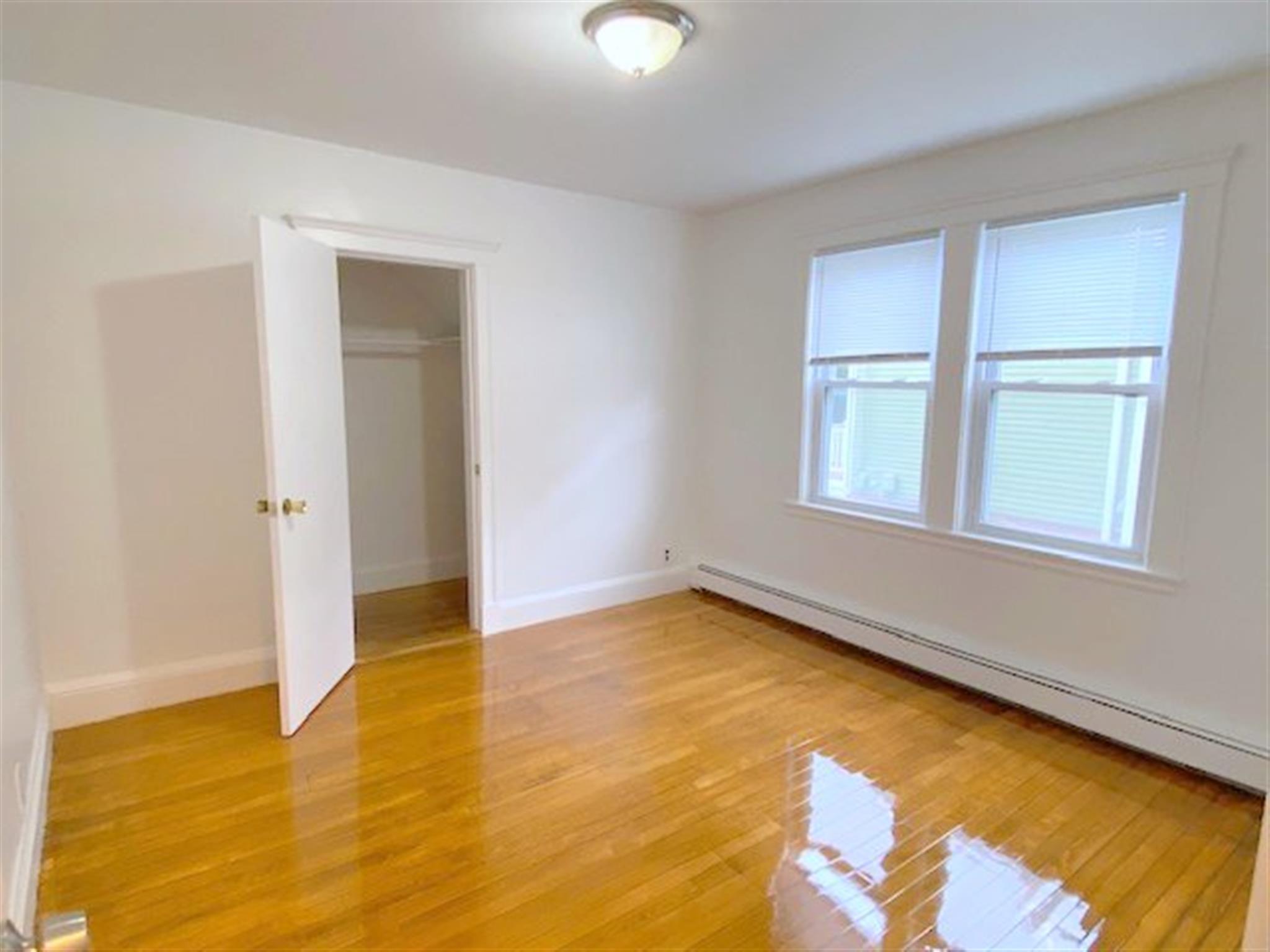 25 Conwell Ave, Davis Square