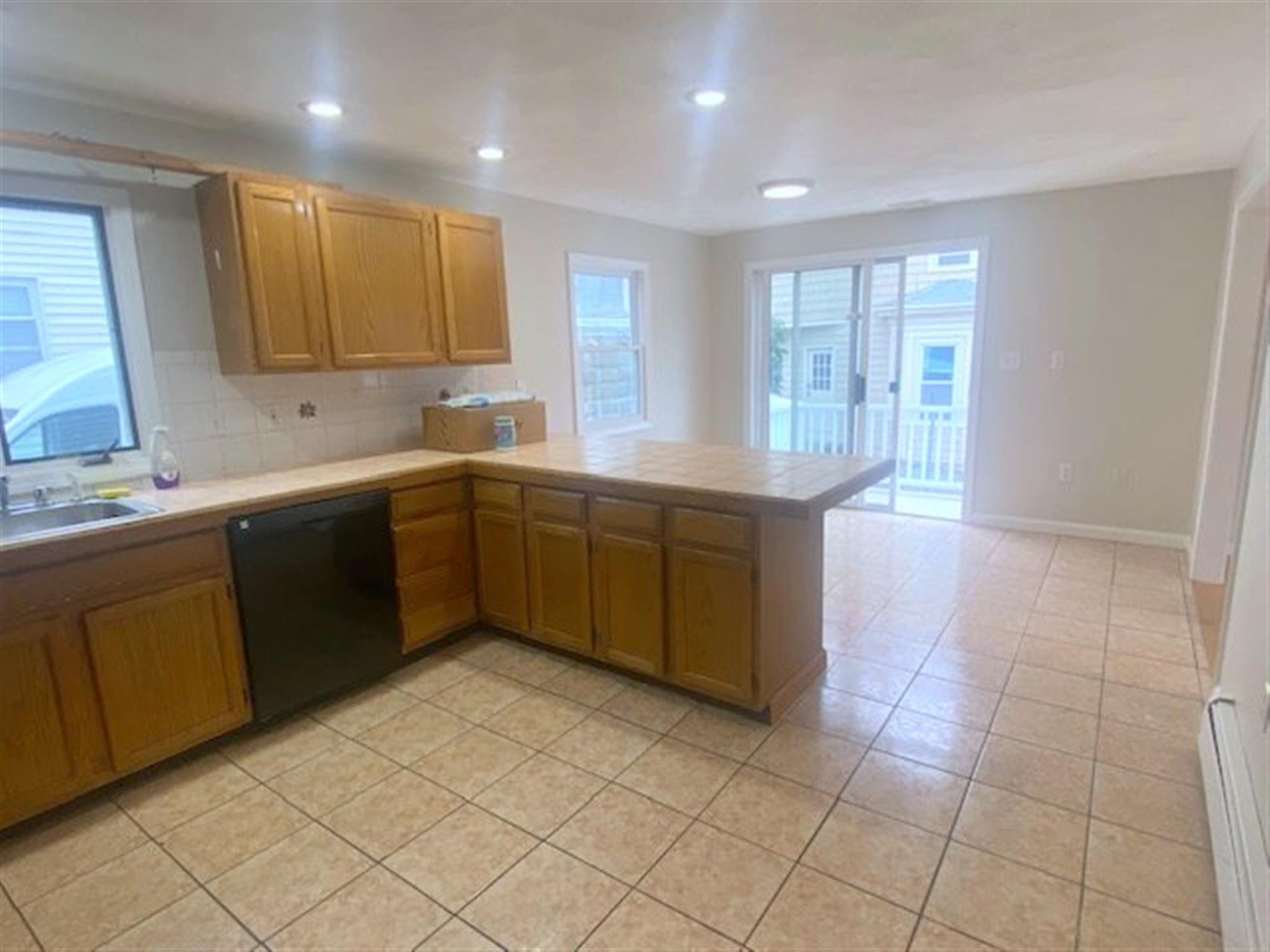 66 Cedar St, Porter Square