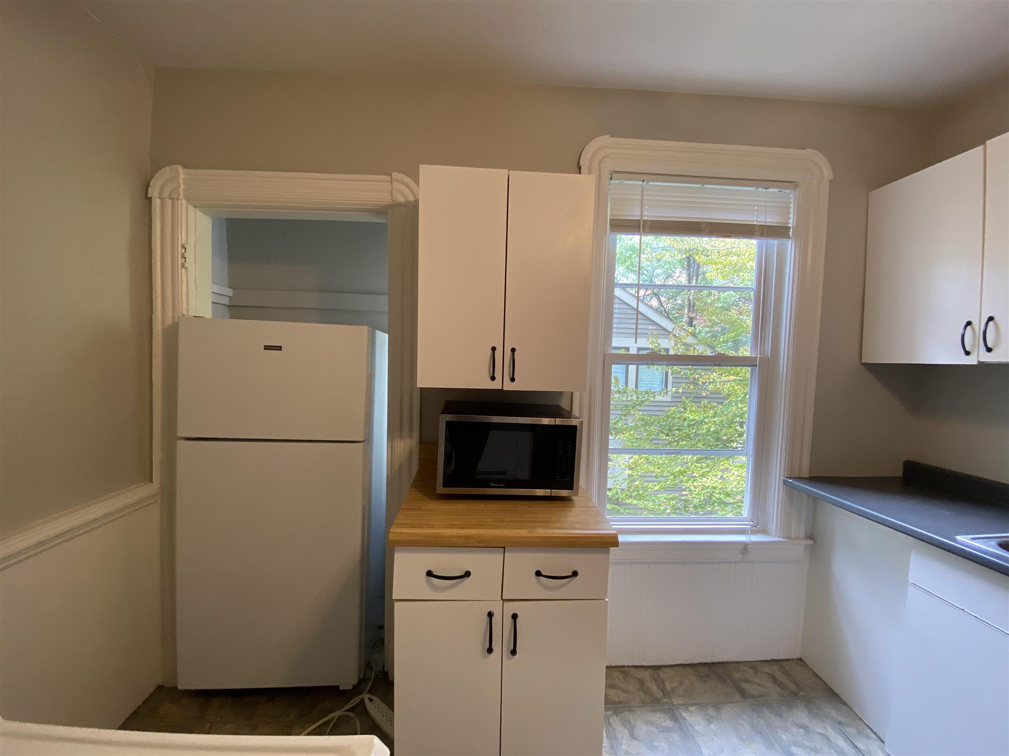 568 Green St, Central Square