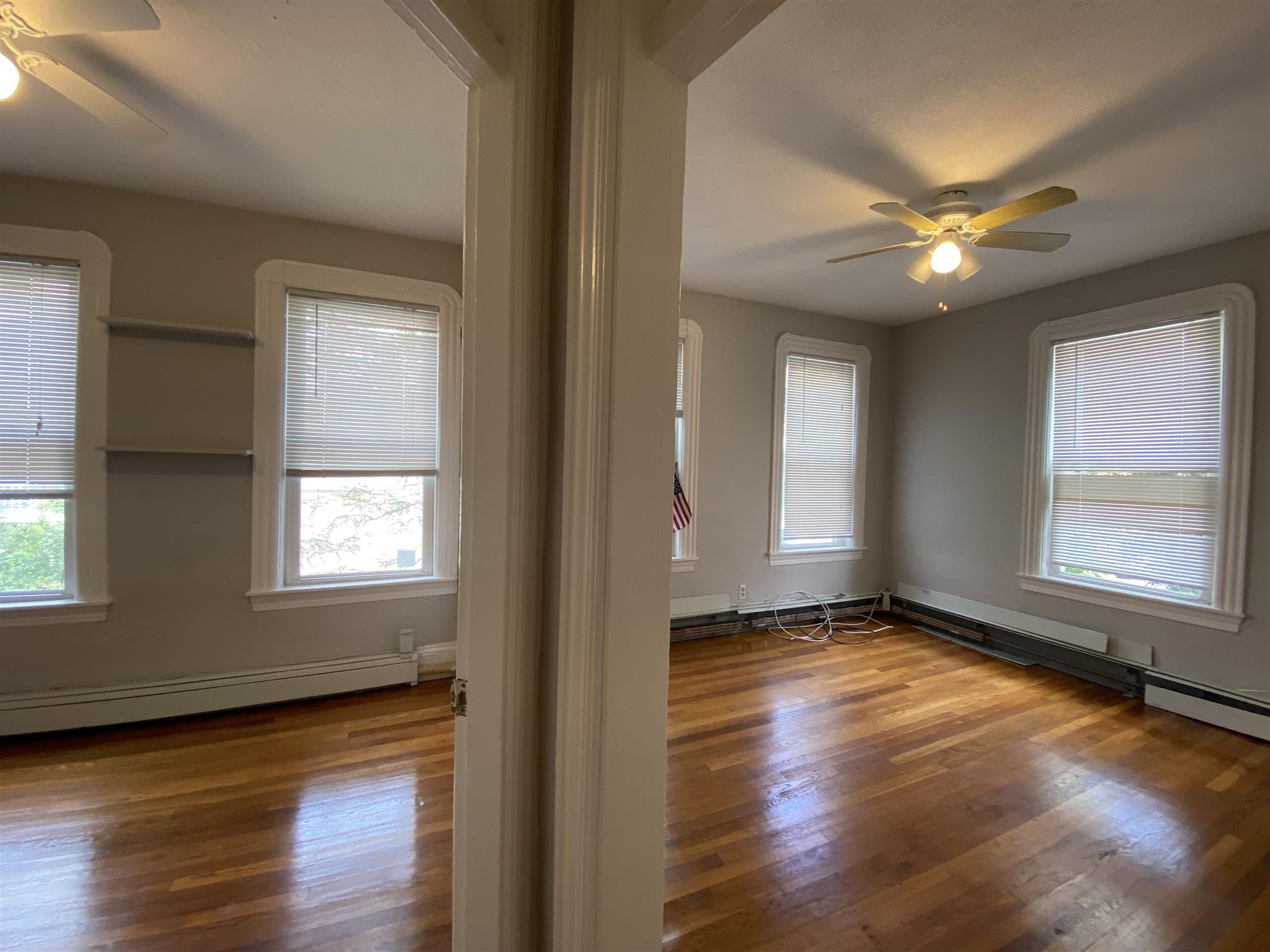 586 Green, Central Square