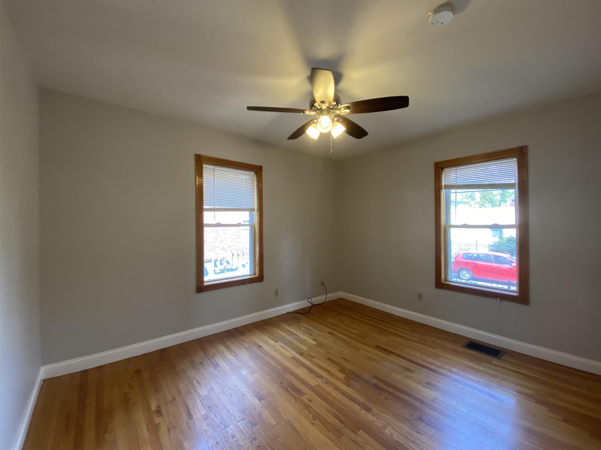 350 Allston St, Cambridgeport