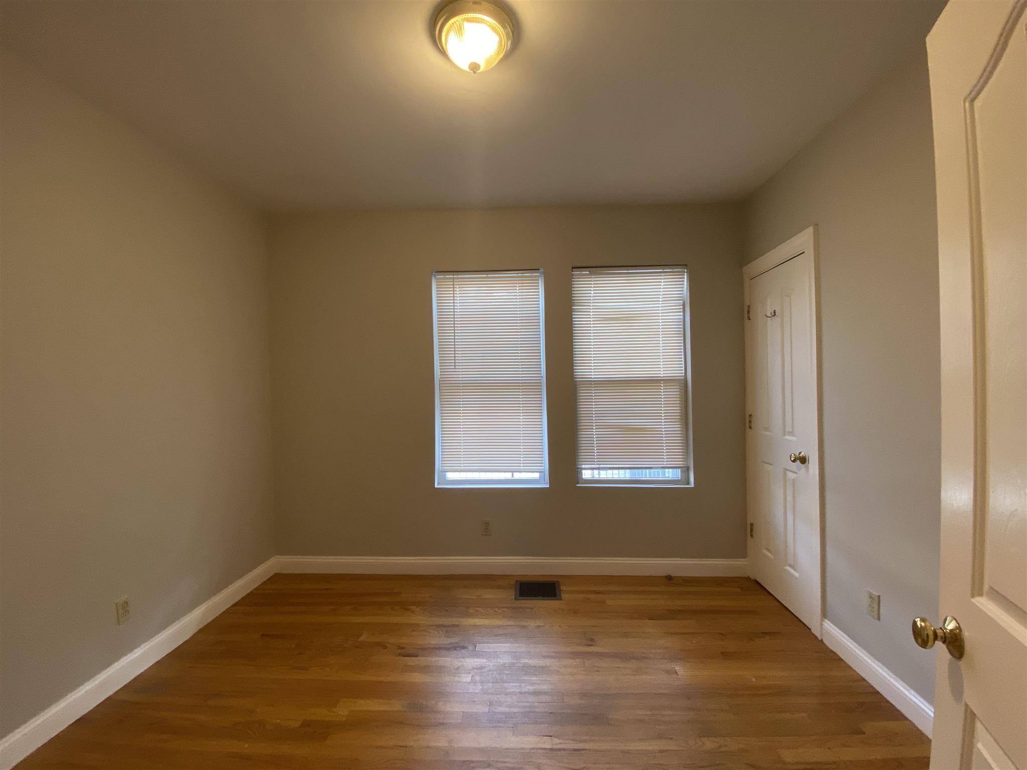 350 Allston St, Cambridgeport