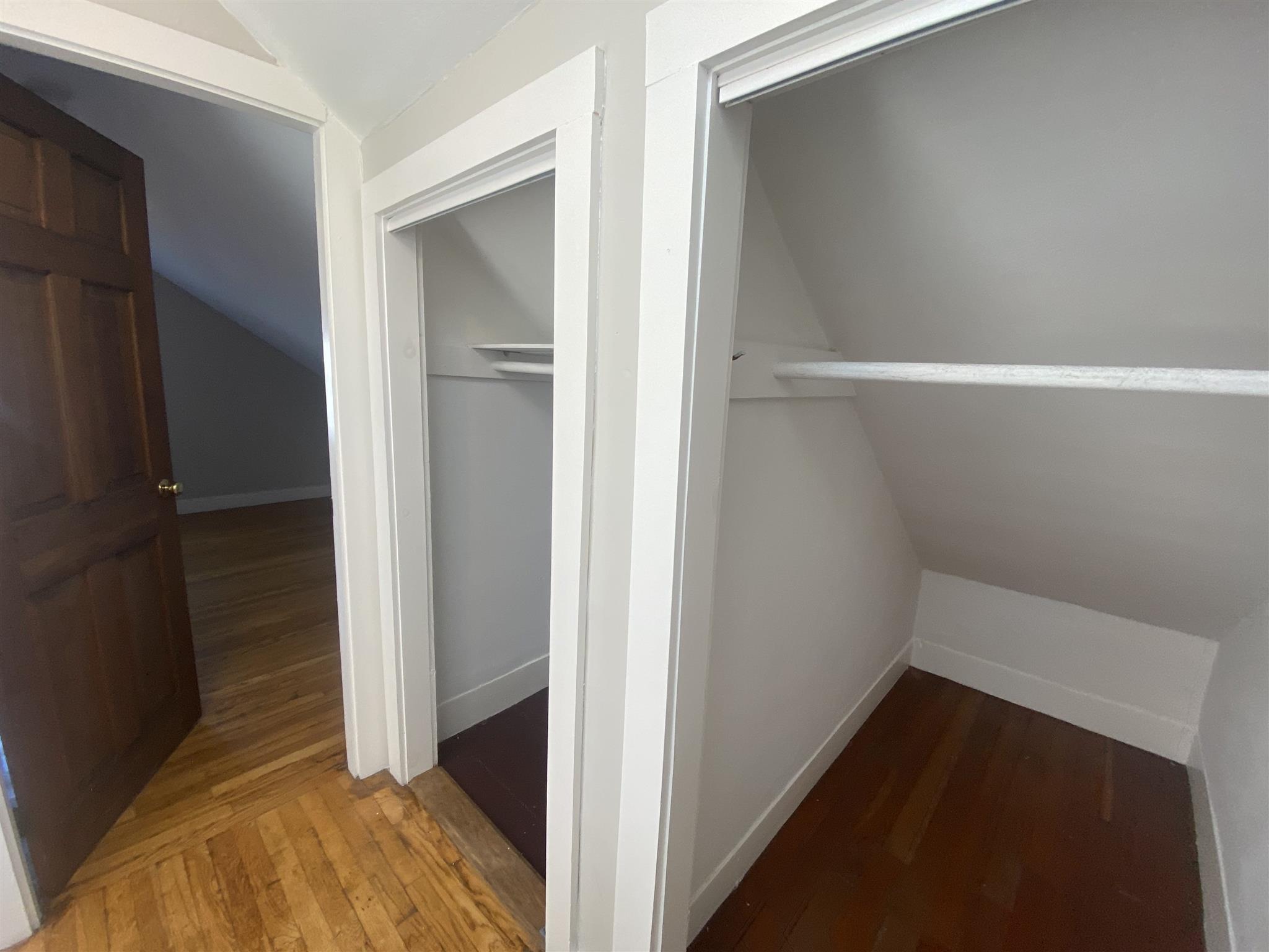 216 Banks St, Harvard Square