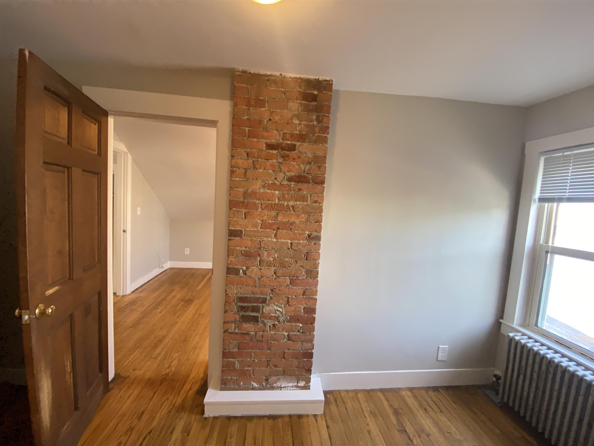 216 Banks St, Harvard Square