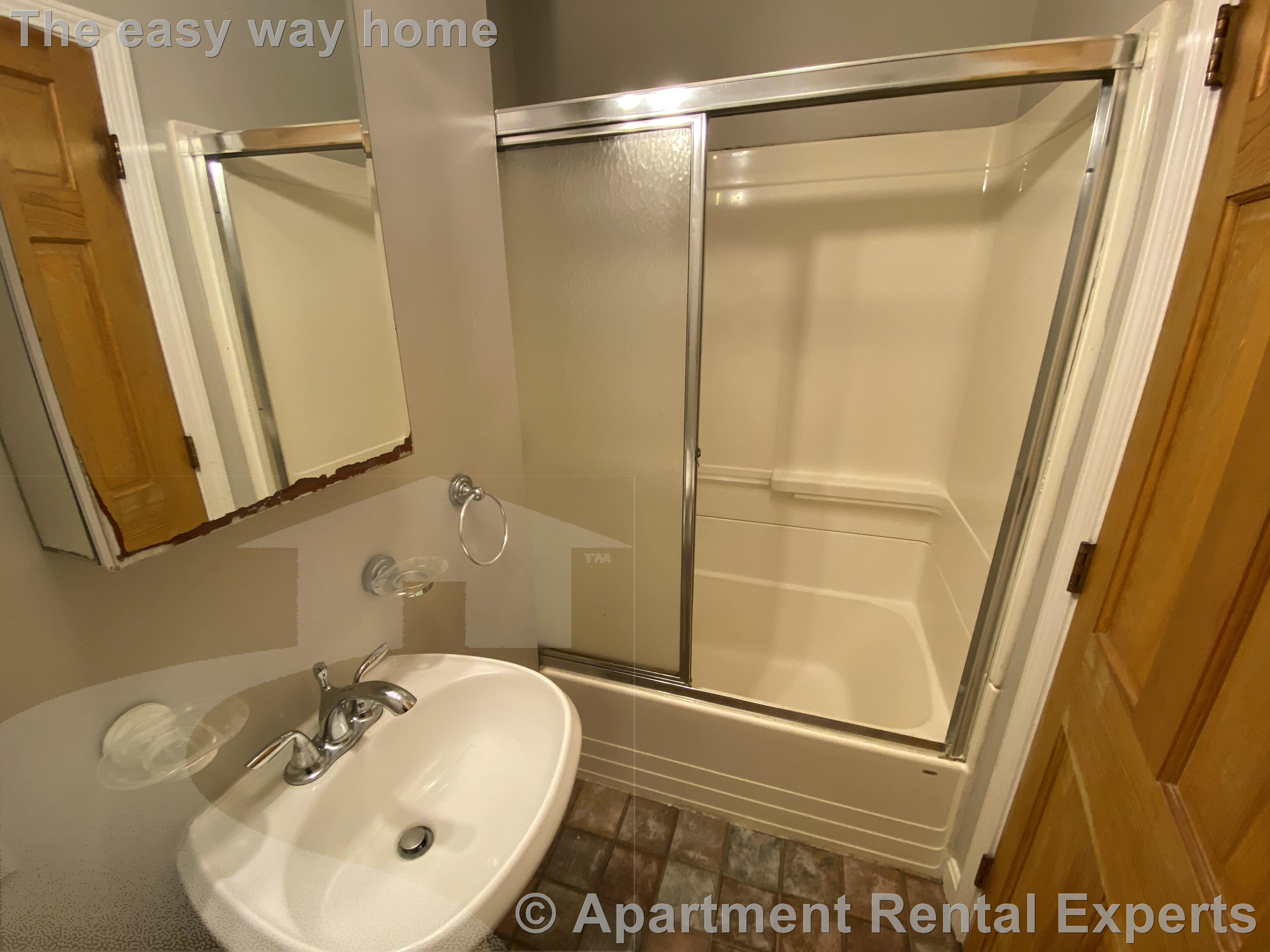 344 Putnam Ave, Central Square