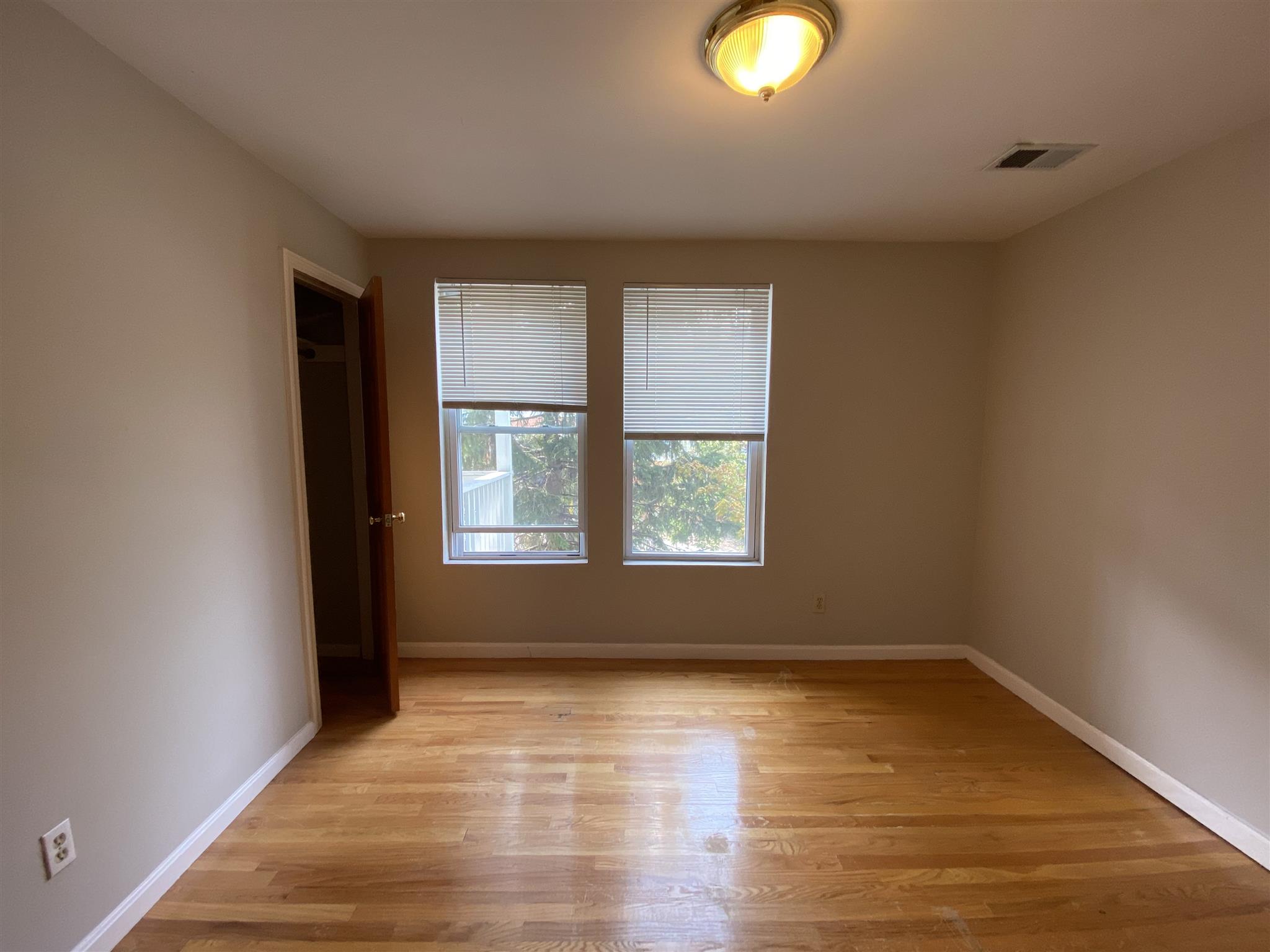 344 Putnam Ave, Cambridgeport