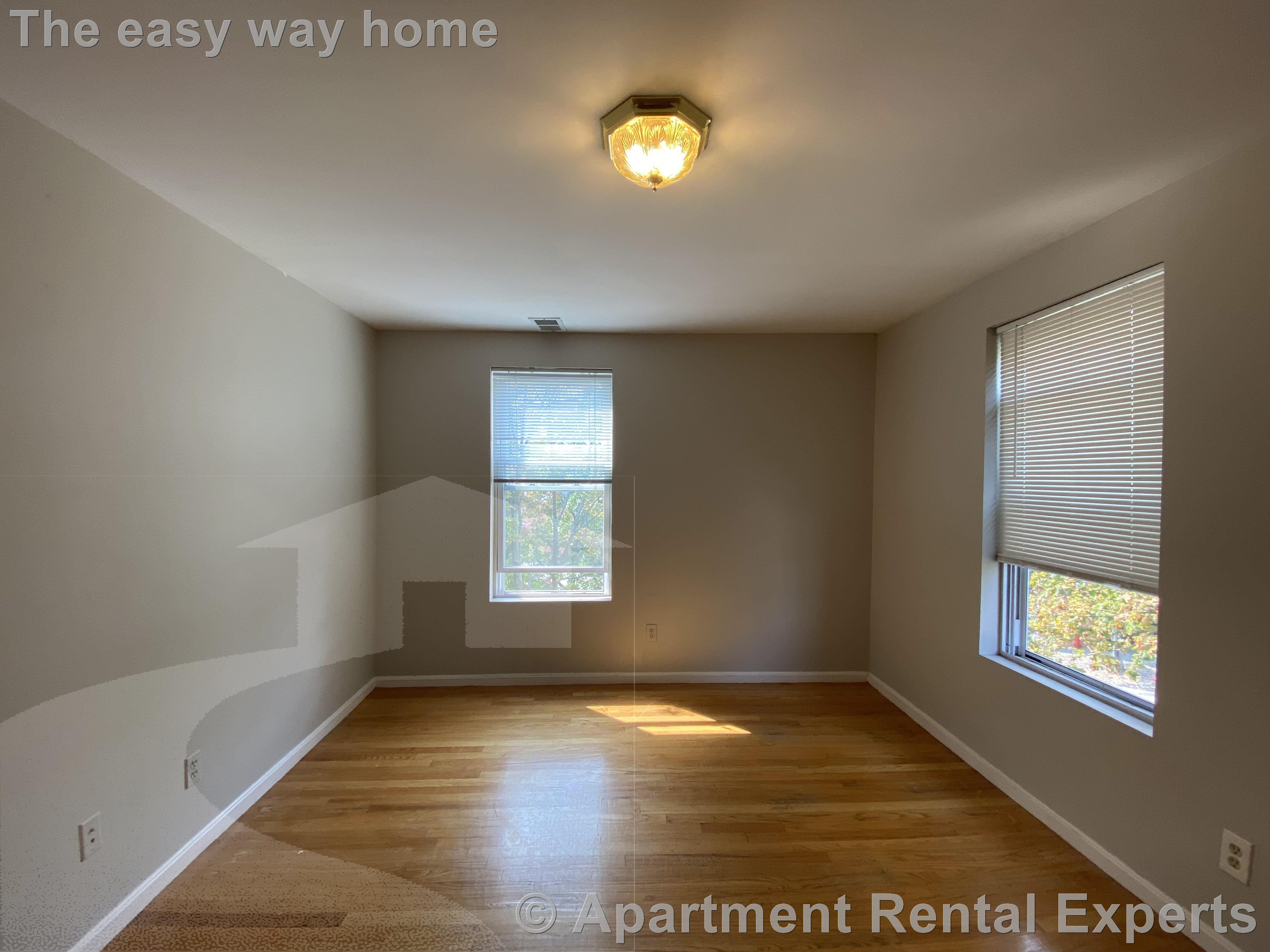 344 Putnam Ave, Central Square