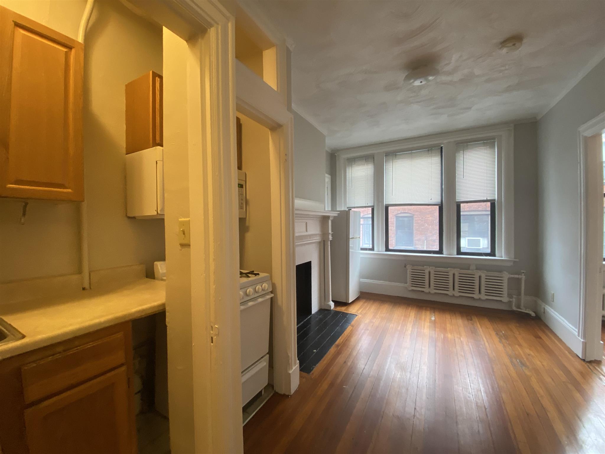 48 Jfk, Harvard Square