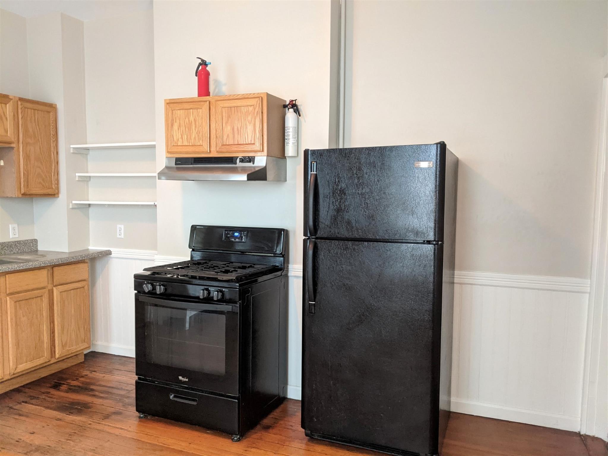 18 Park Ave, Davis Square