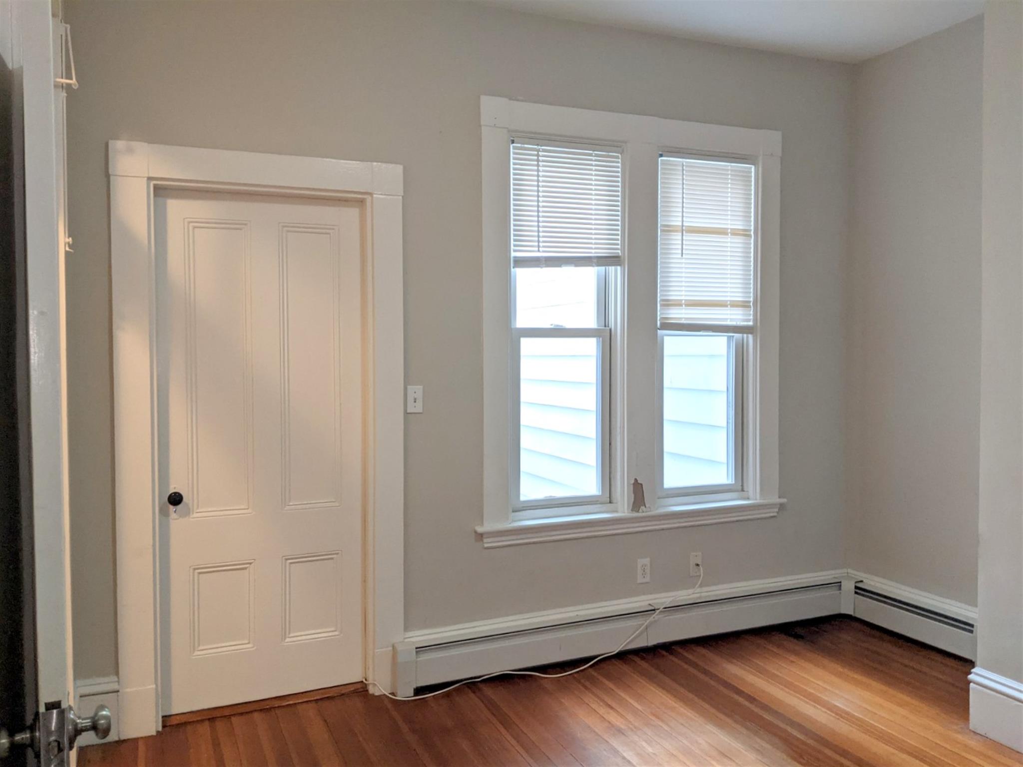 18 Park Ave, Davis Square