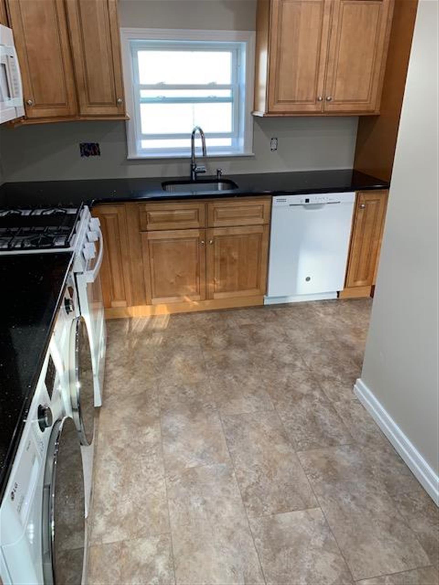 305 Washington St, Inman Square