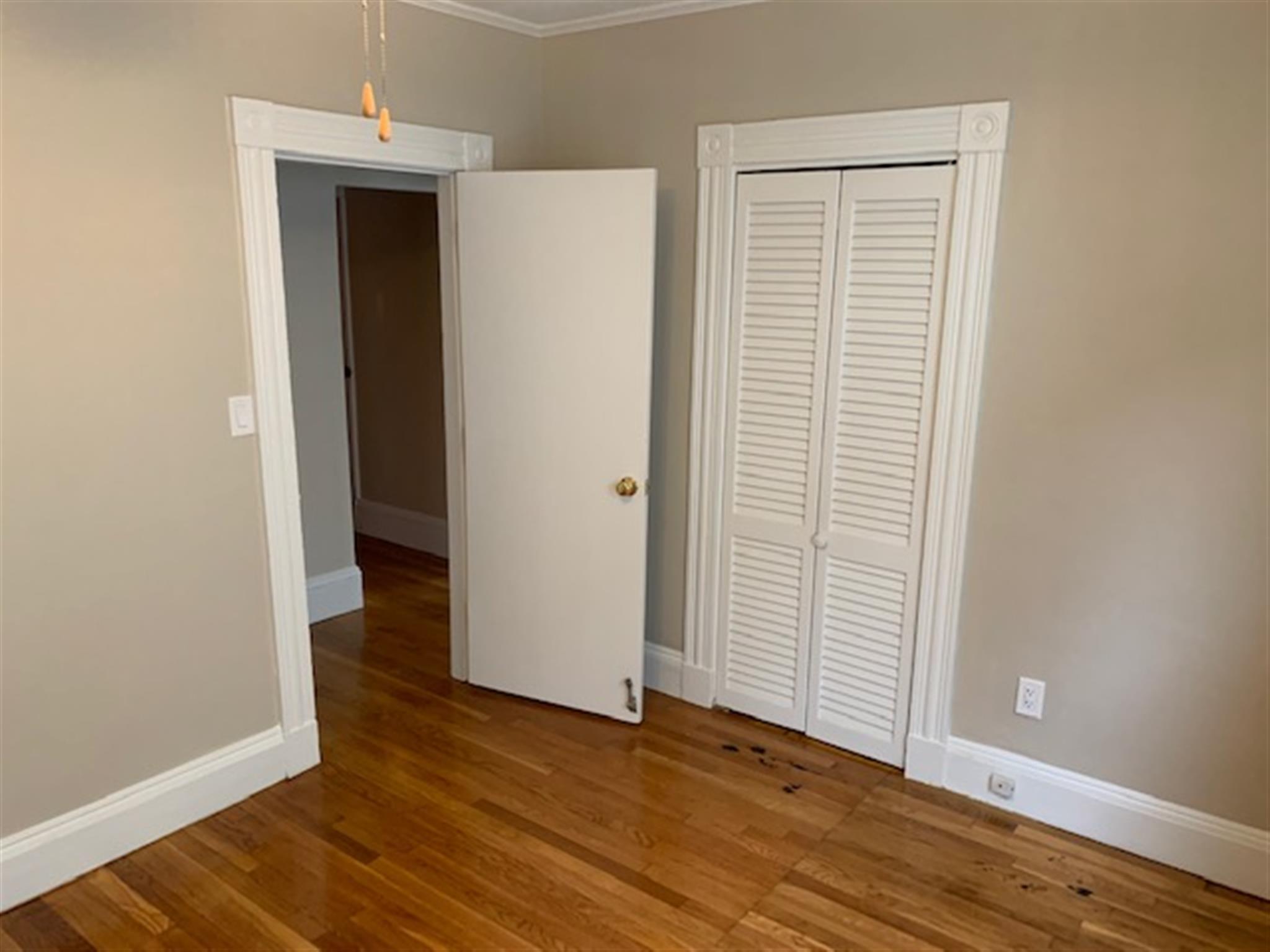 305 Washington St, Inman Square