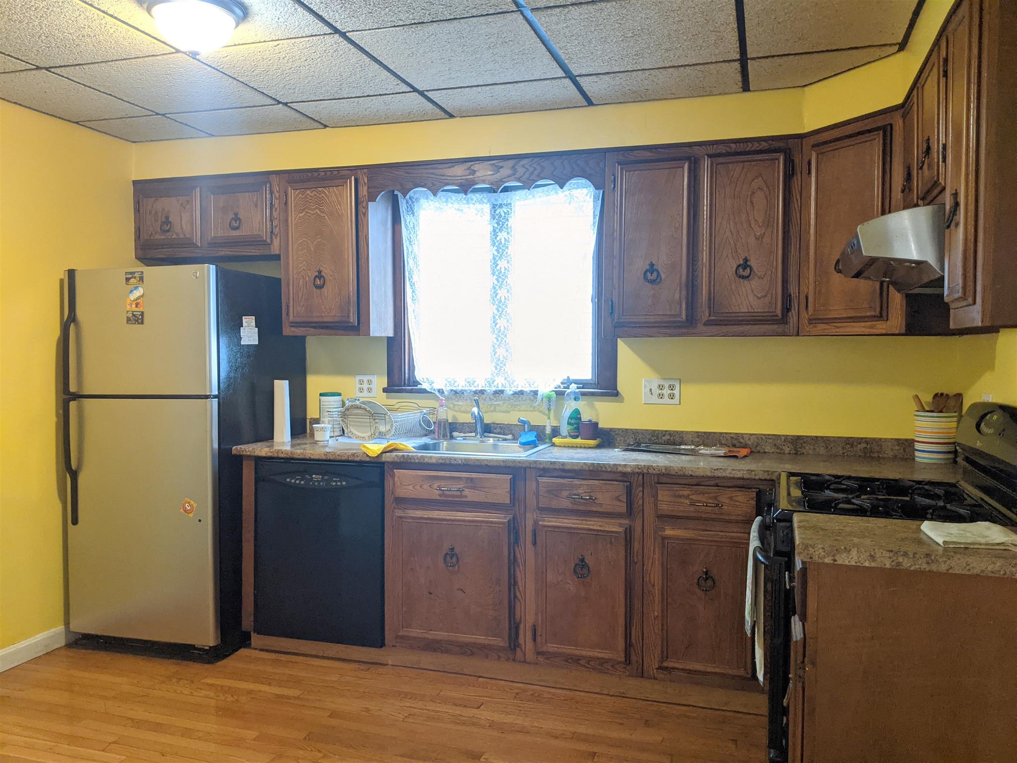 61 Newbern Ave, Medford