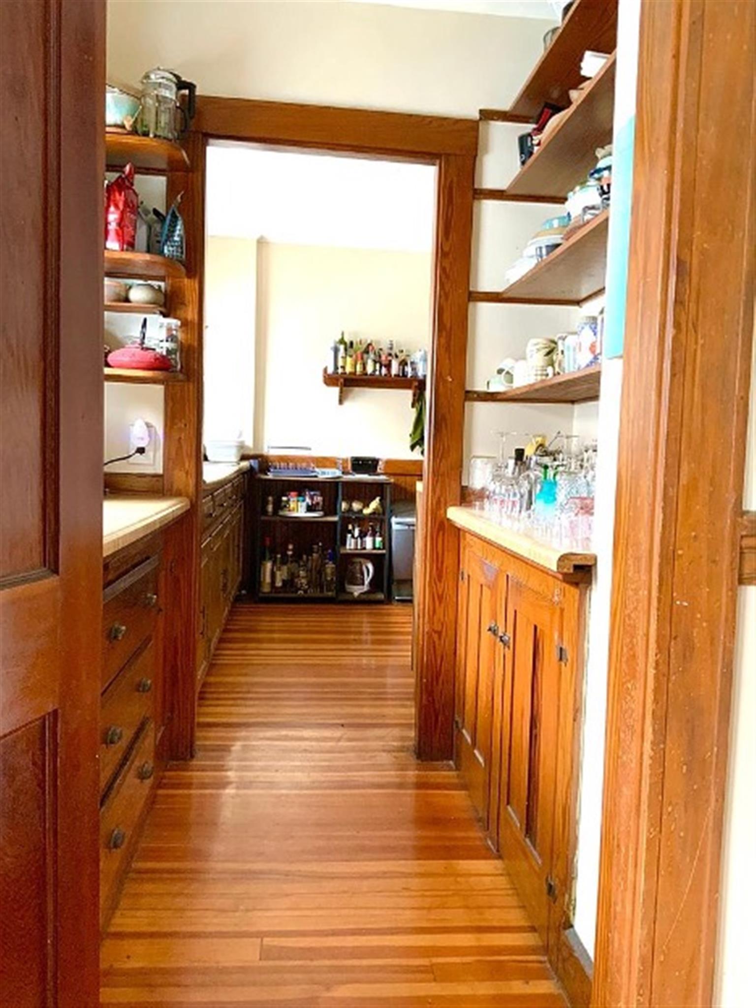 48 Cleveland, Arlington