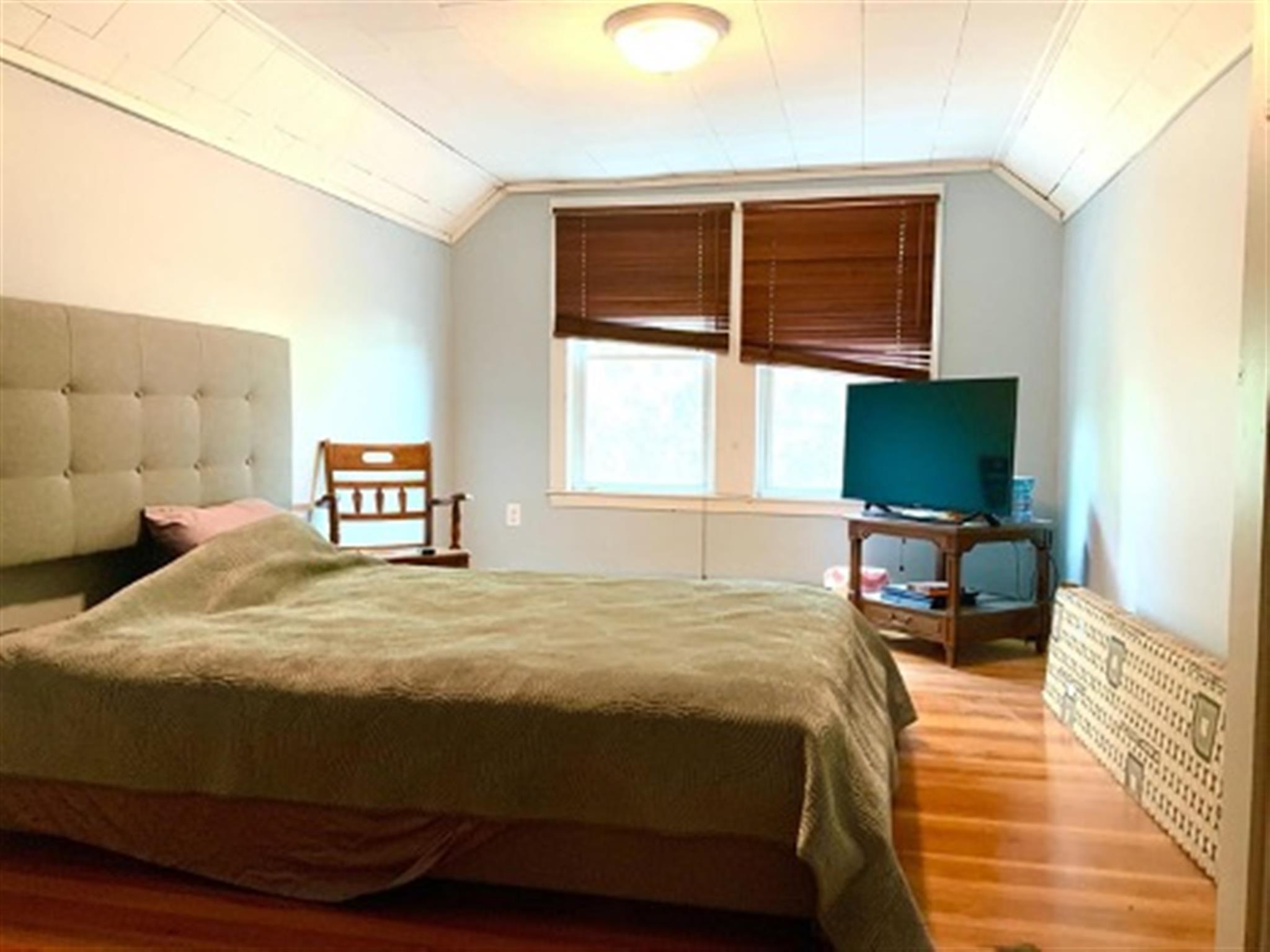 48 Cleveland, Arlington