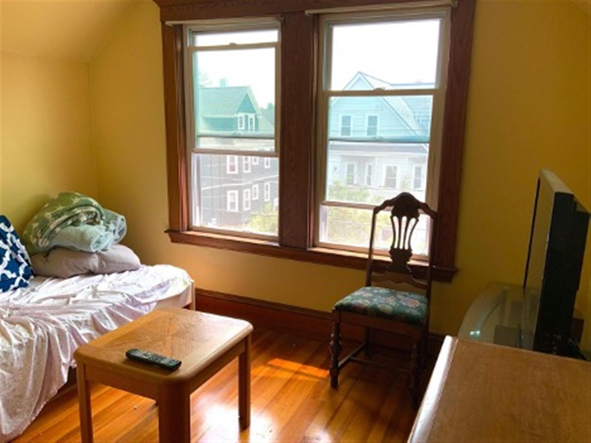 48 Cleveland, Arlington