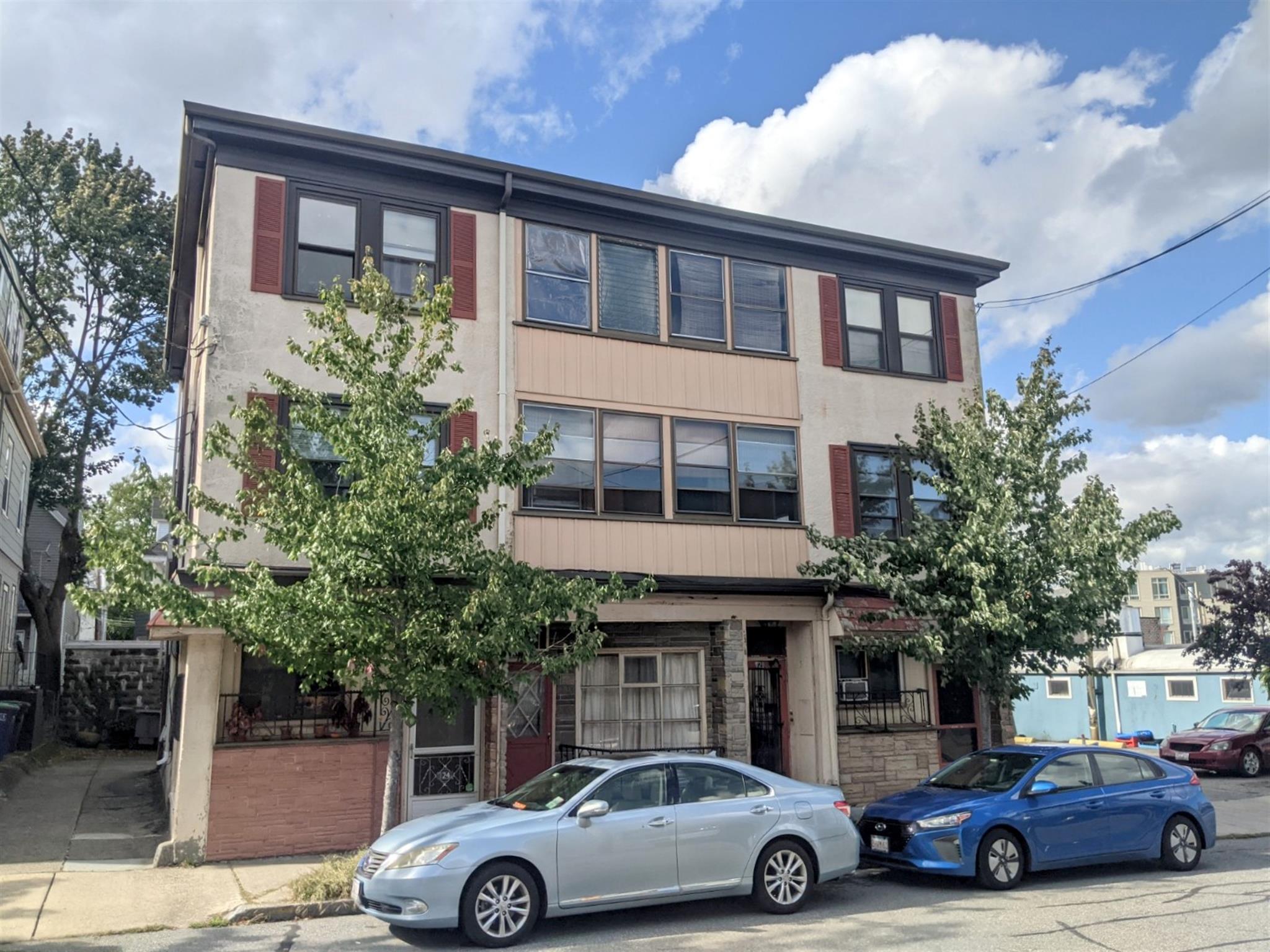 128 Rogers Ave, Ball Square