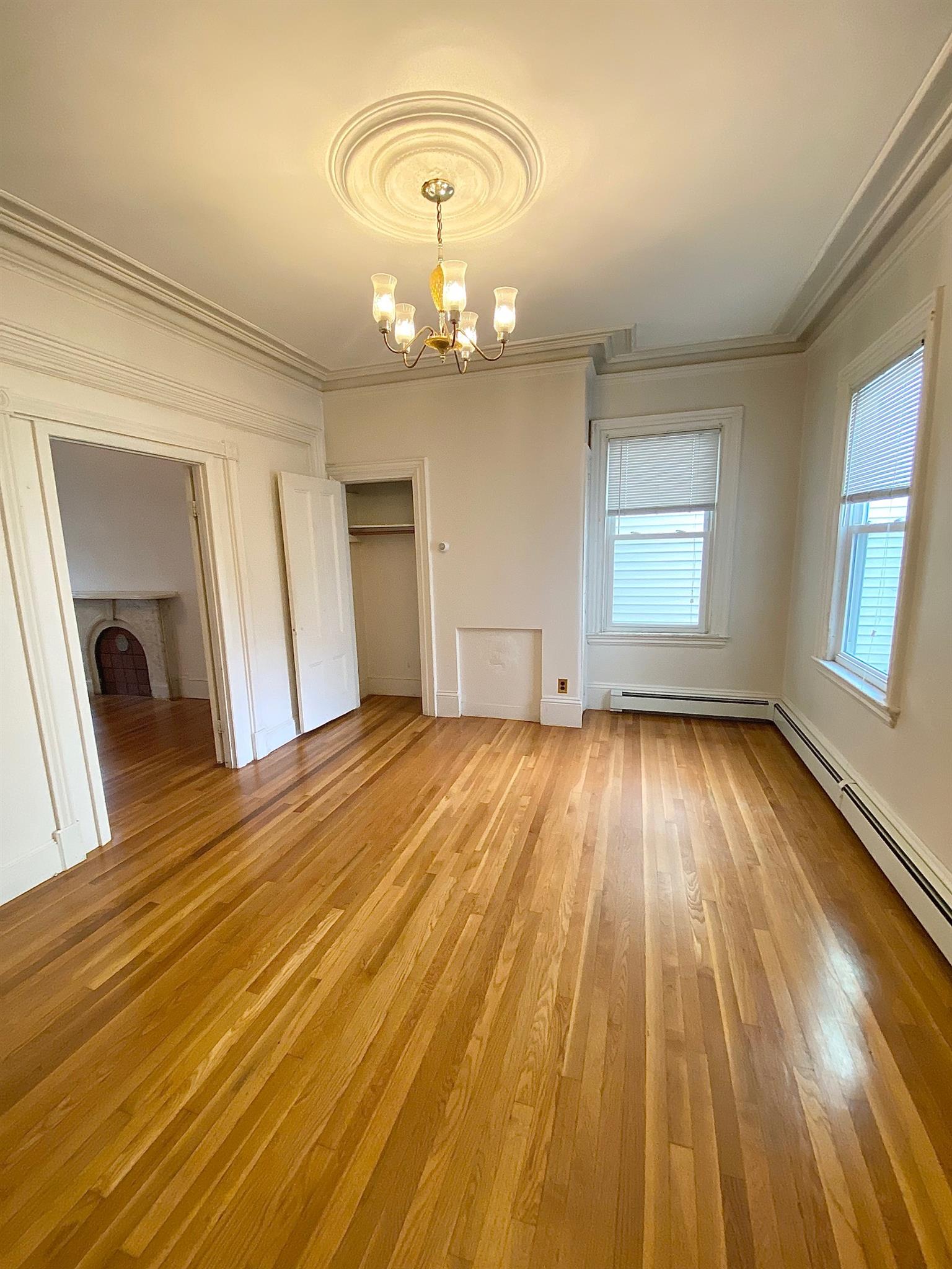 112 Thorndike St, East Cambridge