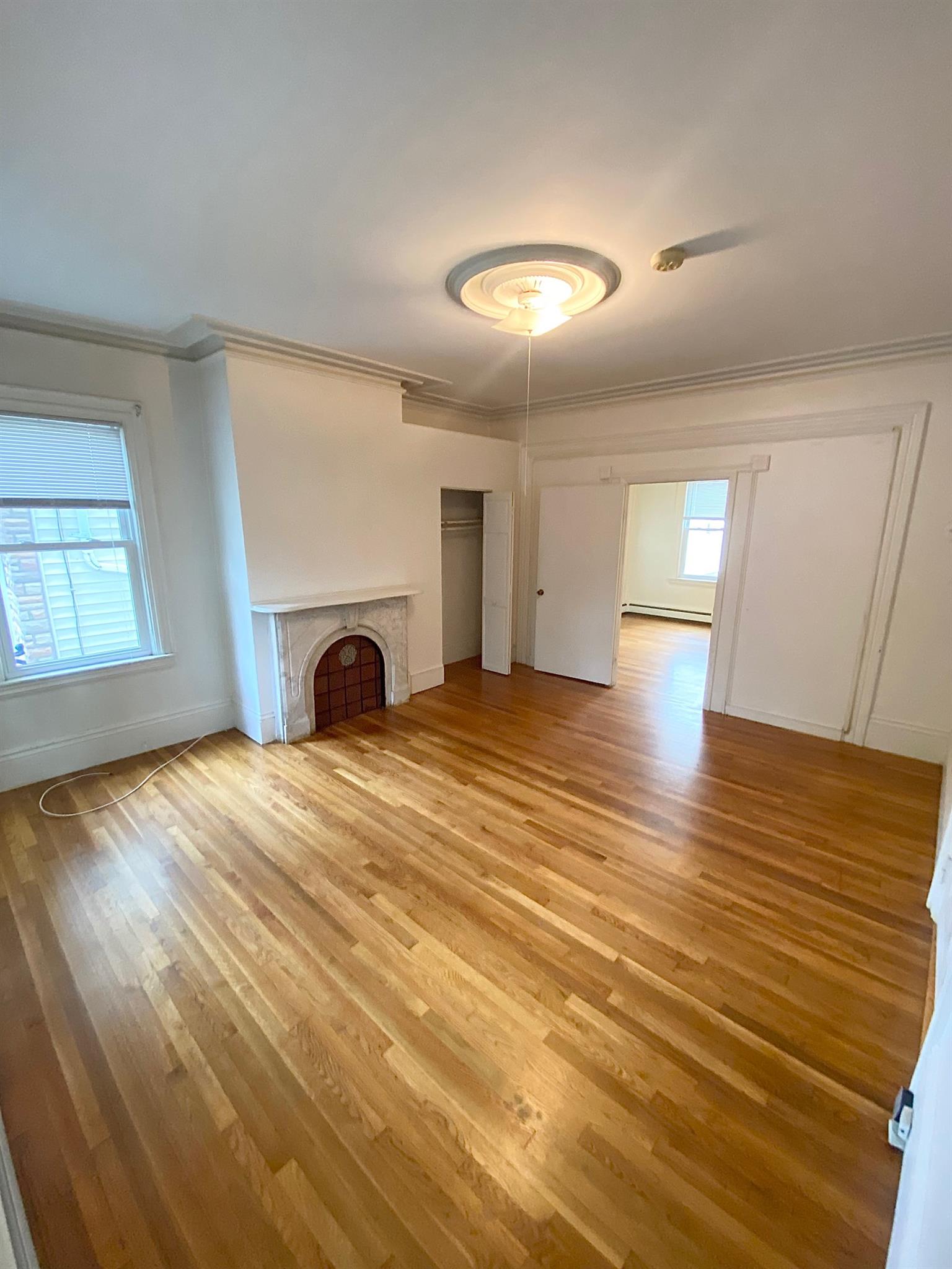 112 Thorndike St, East Cambridge